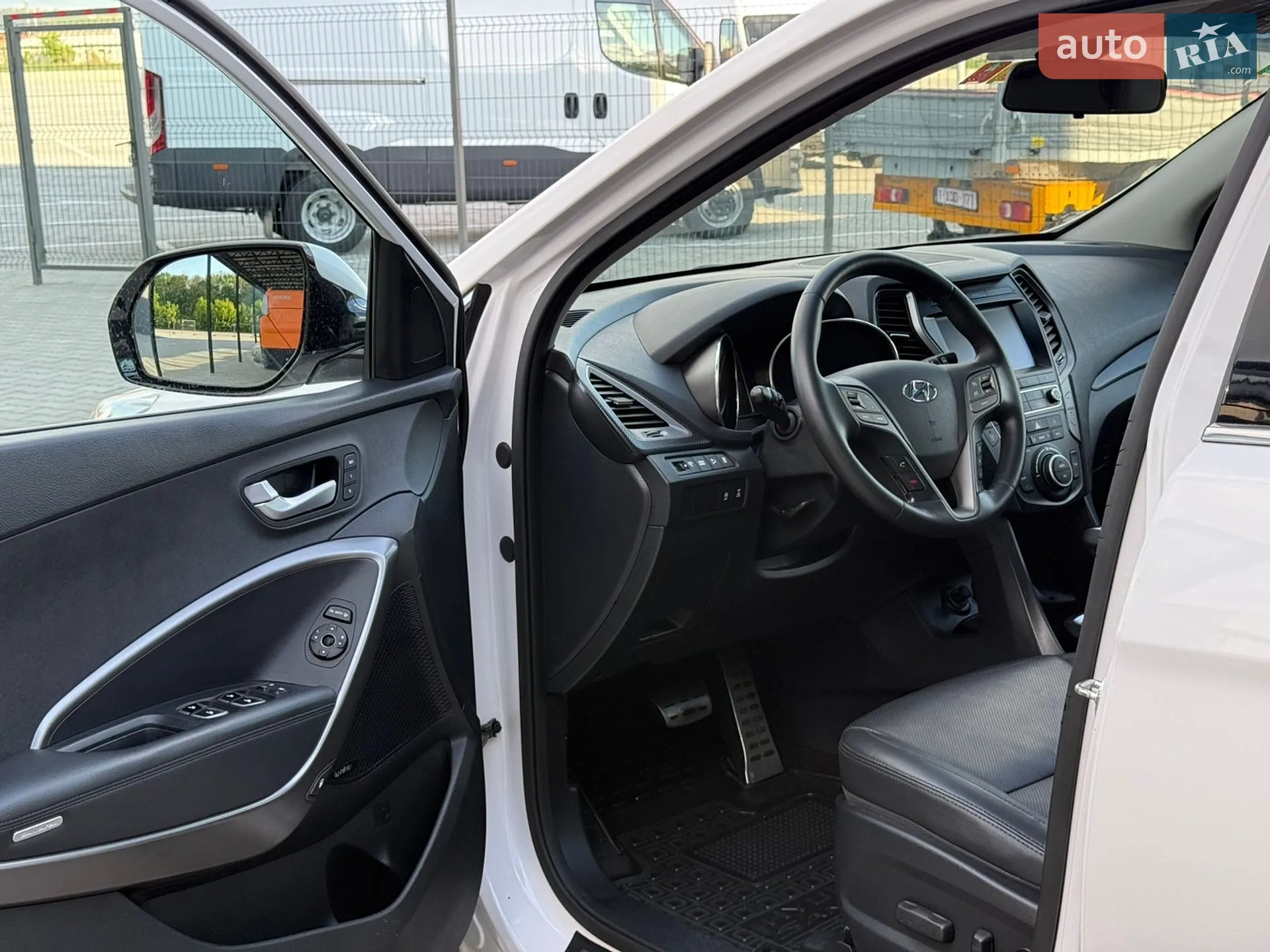 2015 Hyundai Santa Fe - мініатюра 25