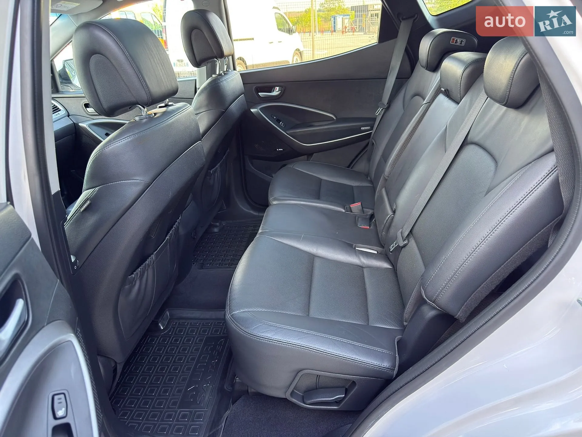 2015 Hyundai Santa Fe - мініатюра 37