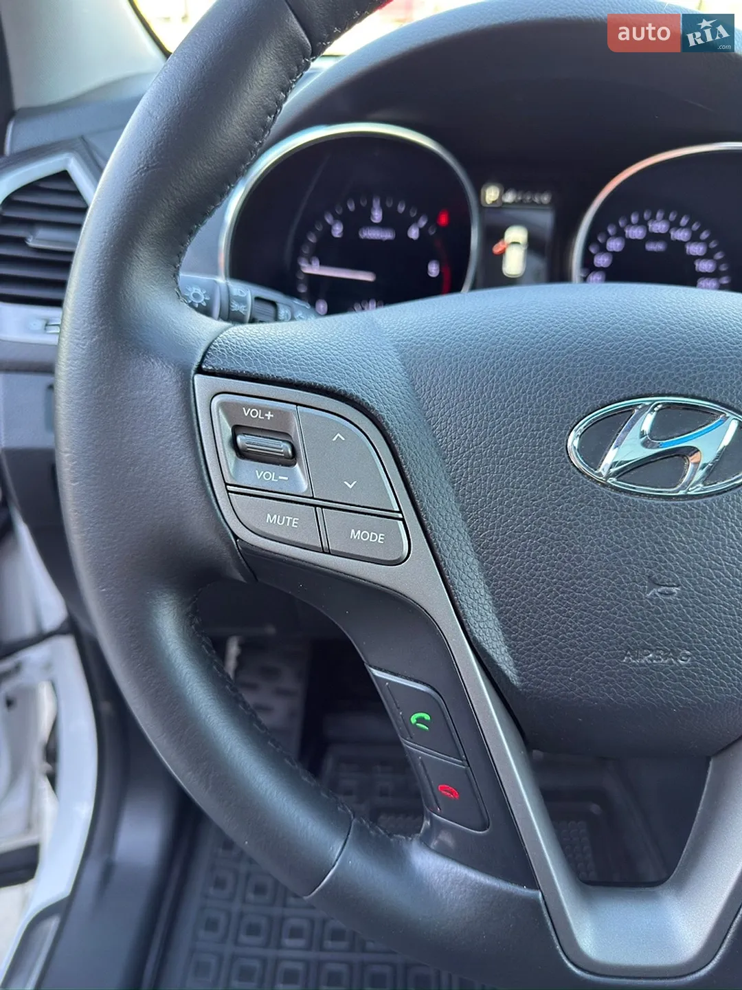 2015 Hyundai Santa Fe - мініатюра 70