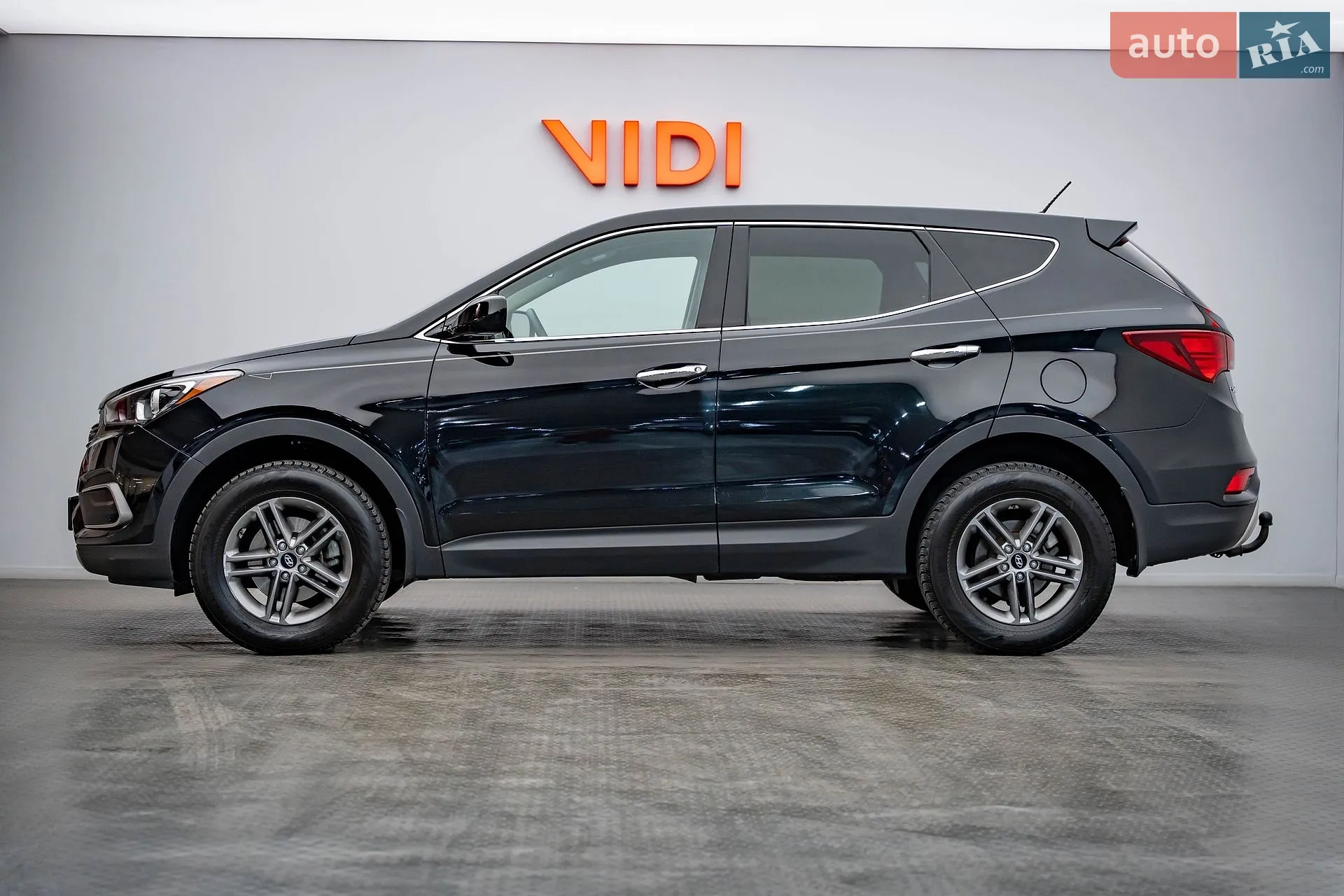 2017 Hyundai Santa Fe - мініатюра 3