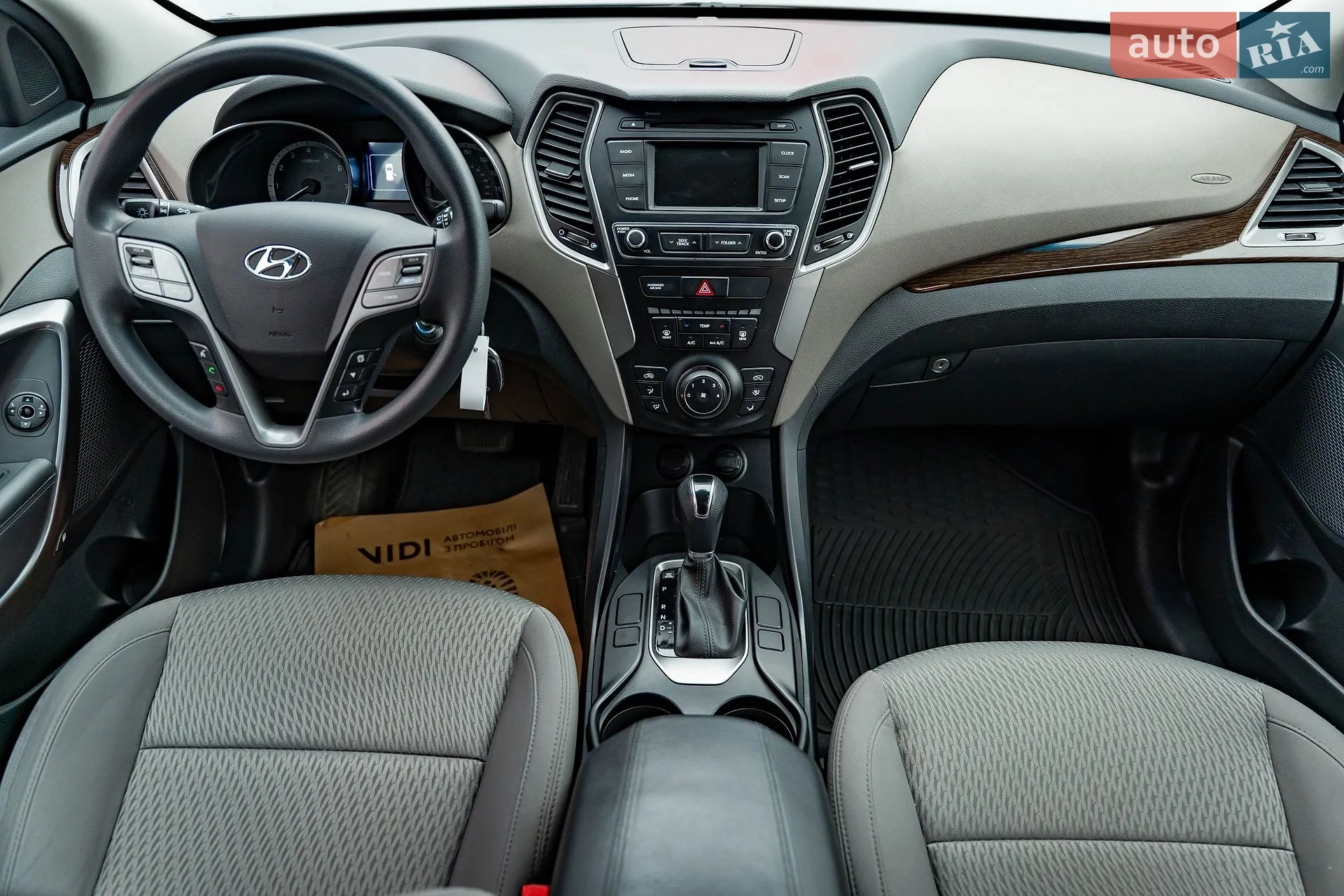 2017 Hyundai Santa Fe - мініатюра 10