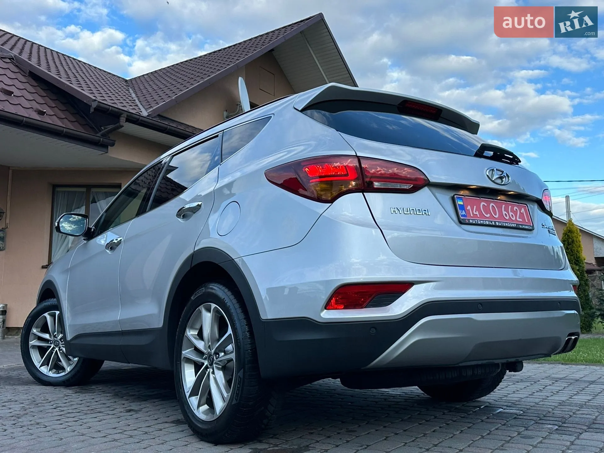 2016 Hyundai Santa Fe - мініатюра 18