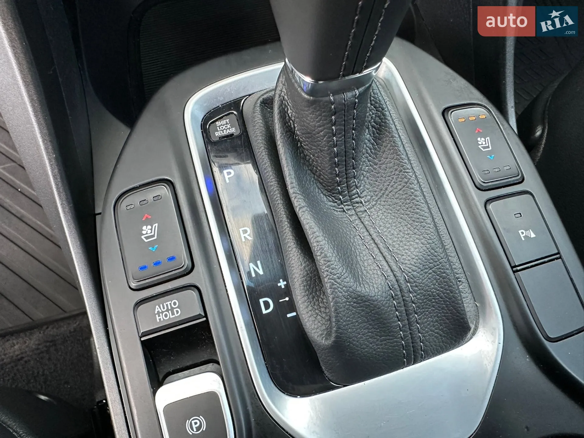 2016 Hyundai Santa Fe - мініатюра 65