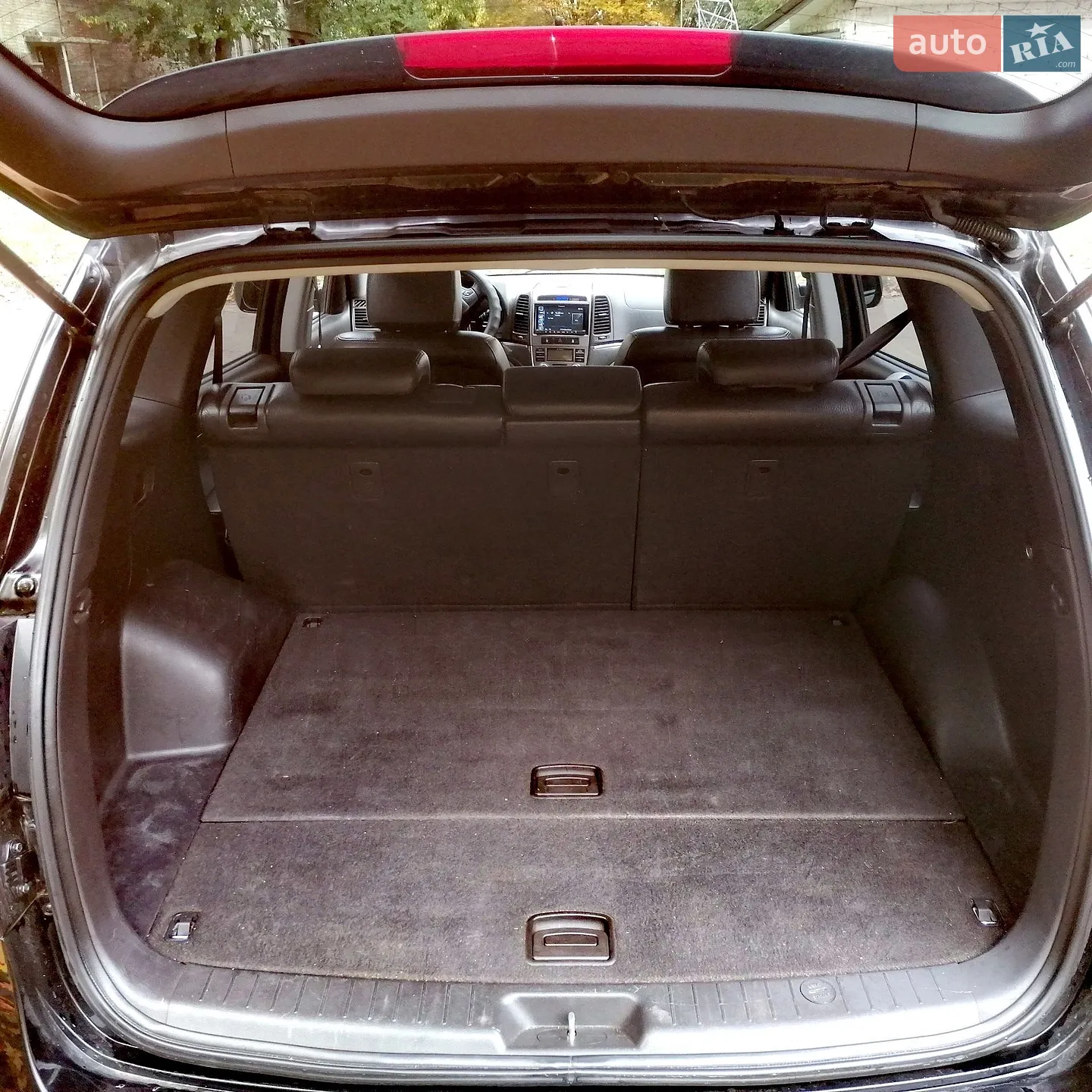 2011 Hyundai Santa Fe - мініатюра 12