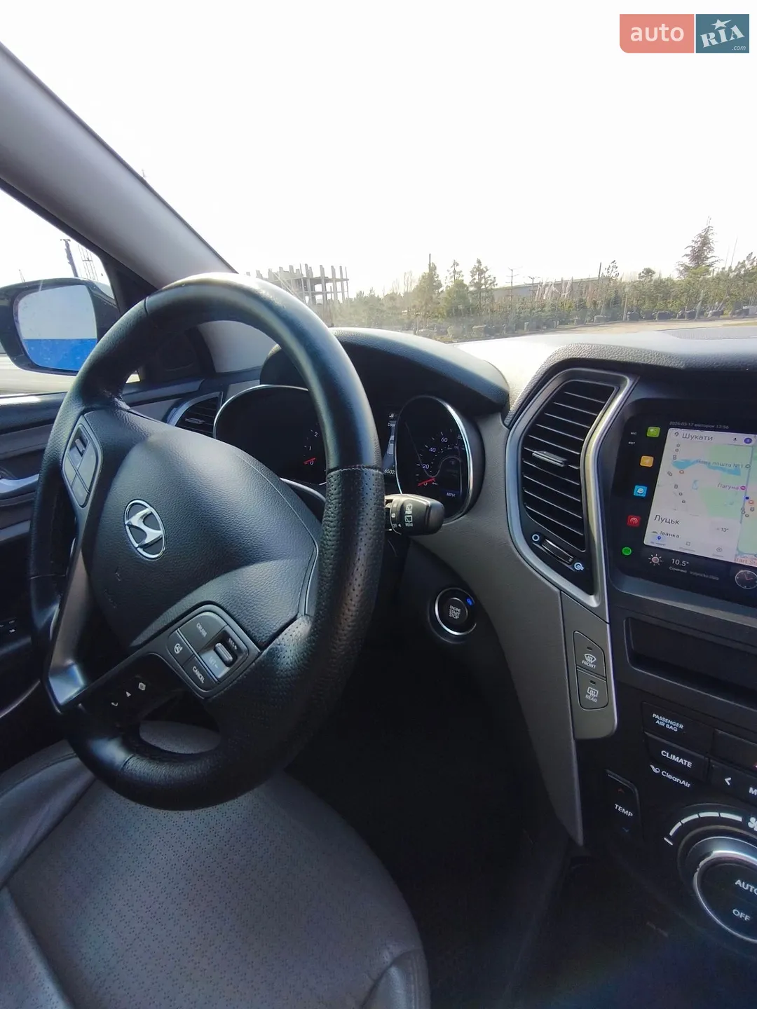 2015 Hyundai Santa Fe - мініатюра 18