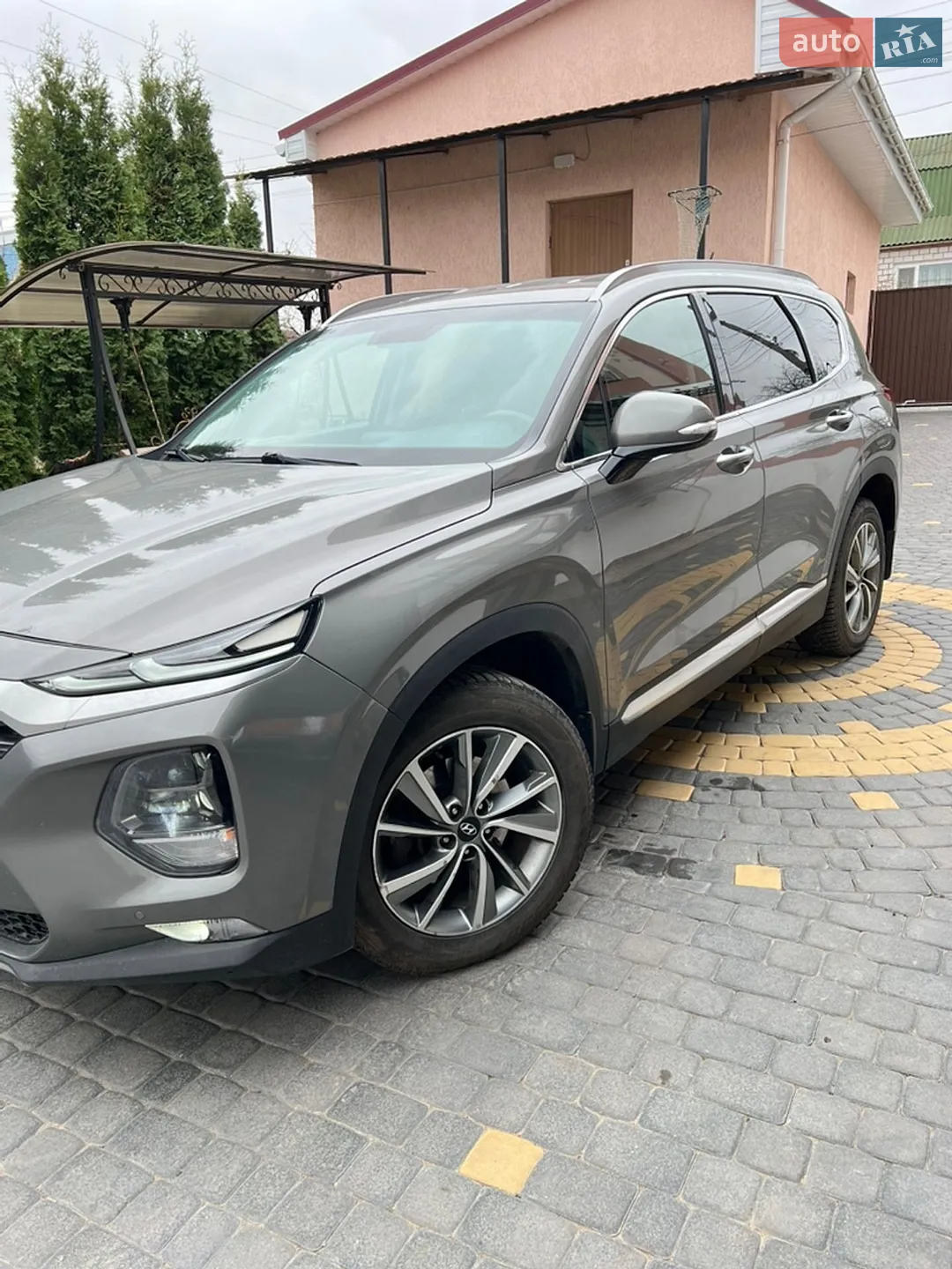 2019 Hyundai Santa Fe - мініатюра 2