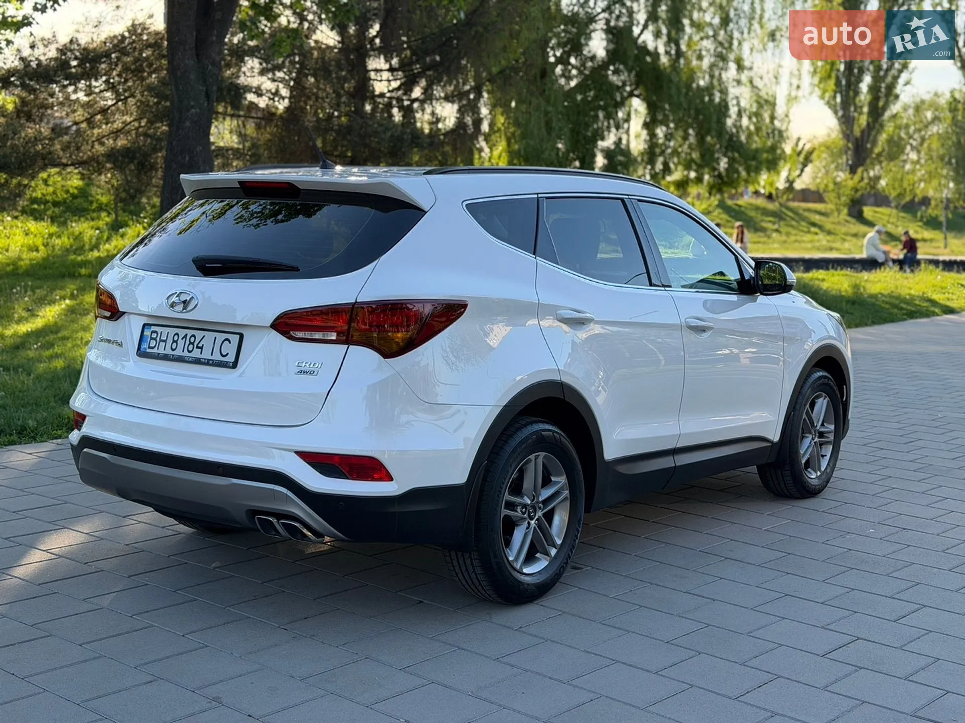 2017 Hyundai Santa Fe - мініатюра 16
