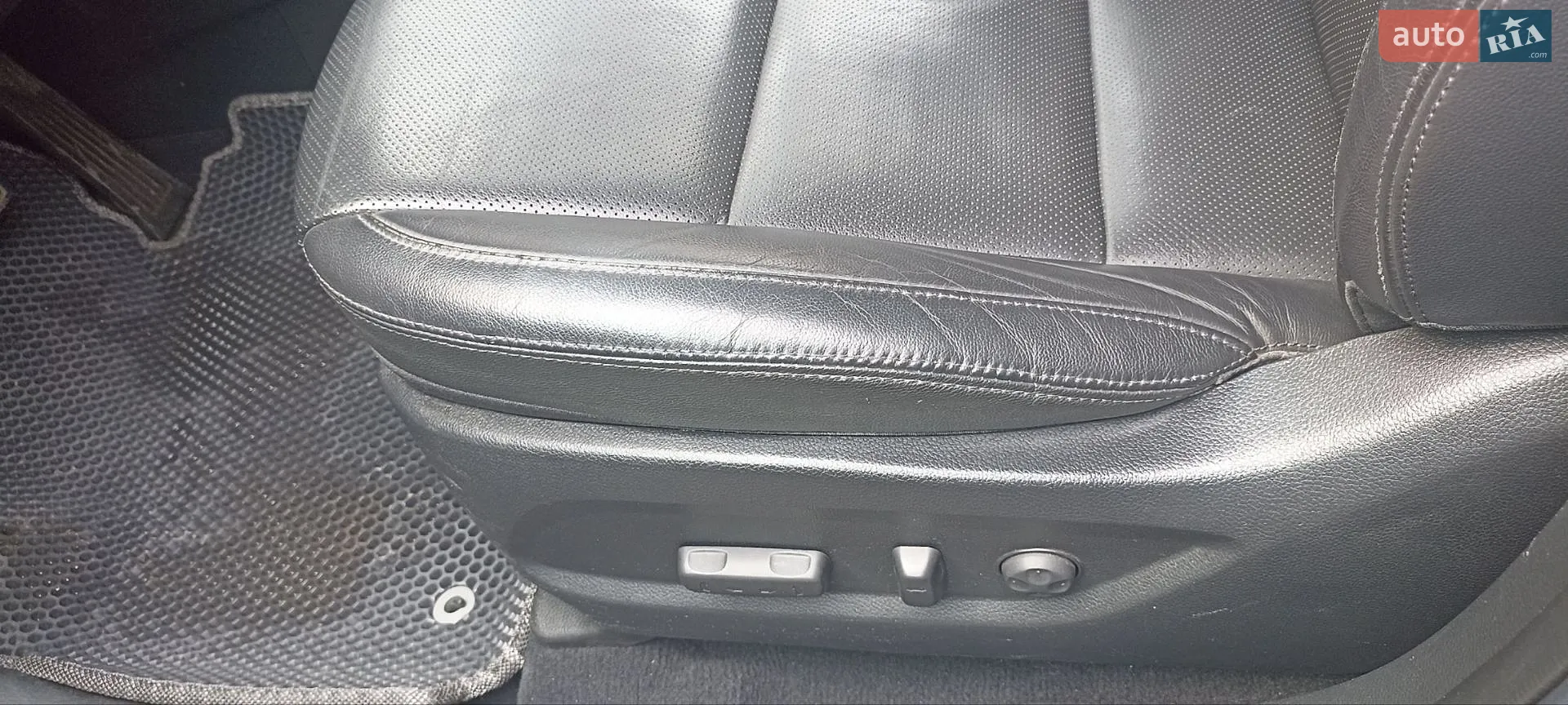 2014 Hyundai Santa Fe - мініатюра 11