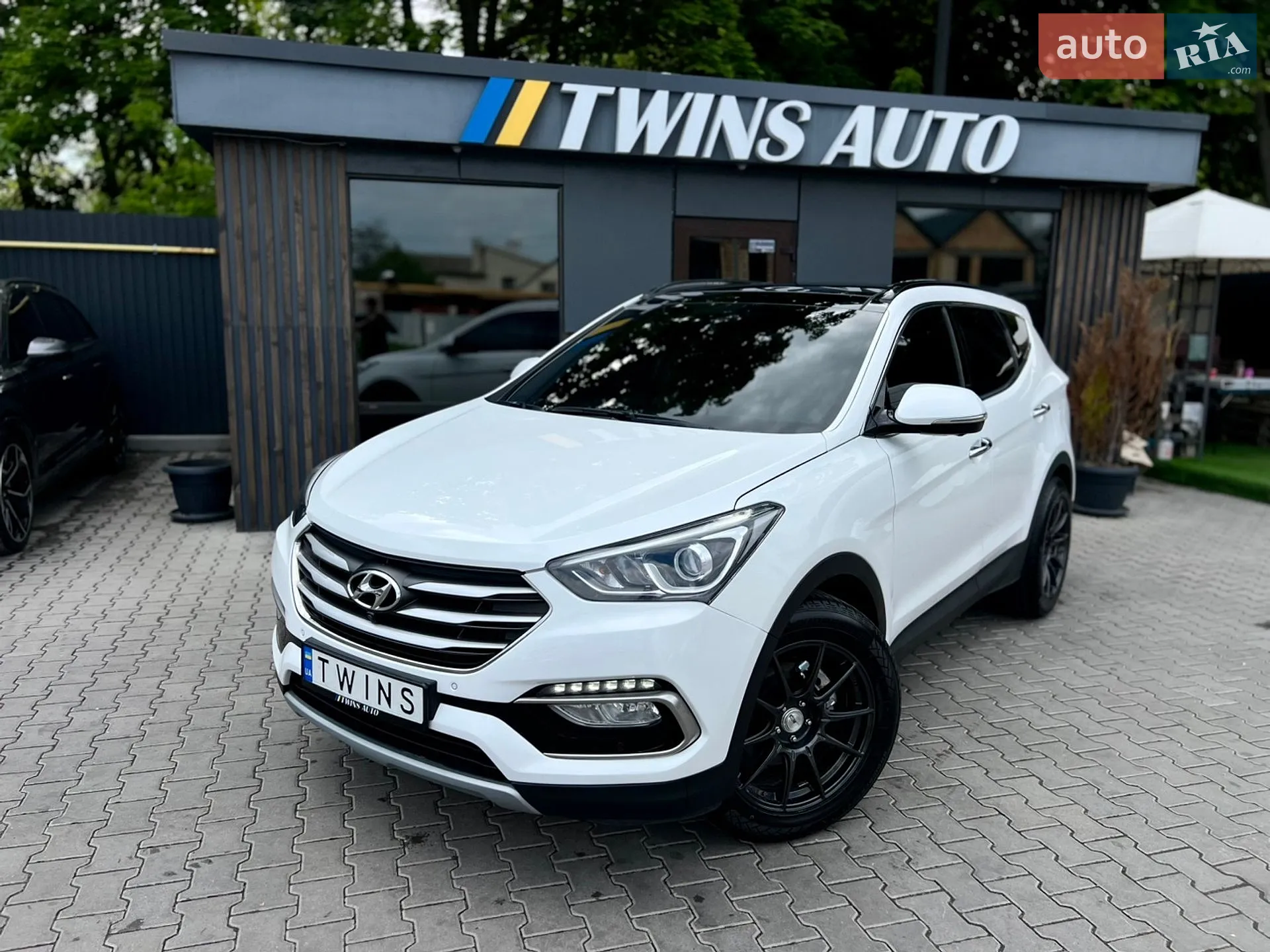 2017 Hyundai Santa Fe - мініатюра 11