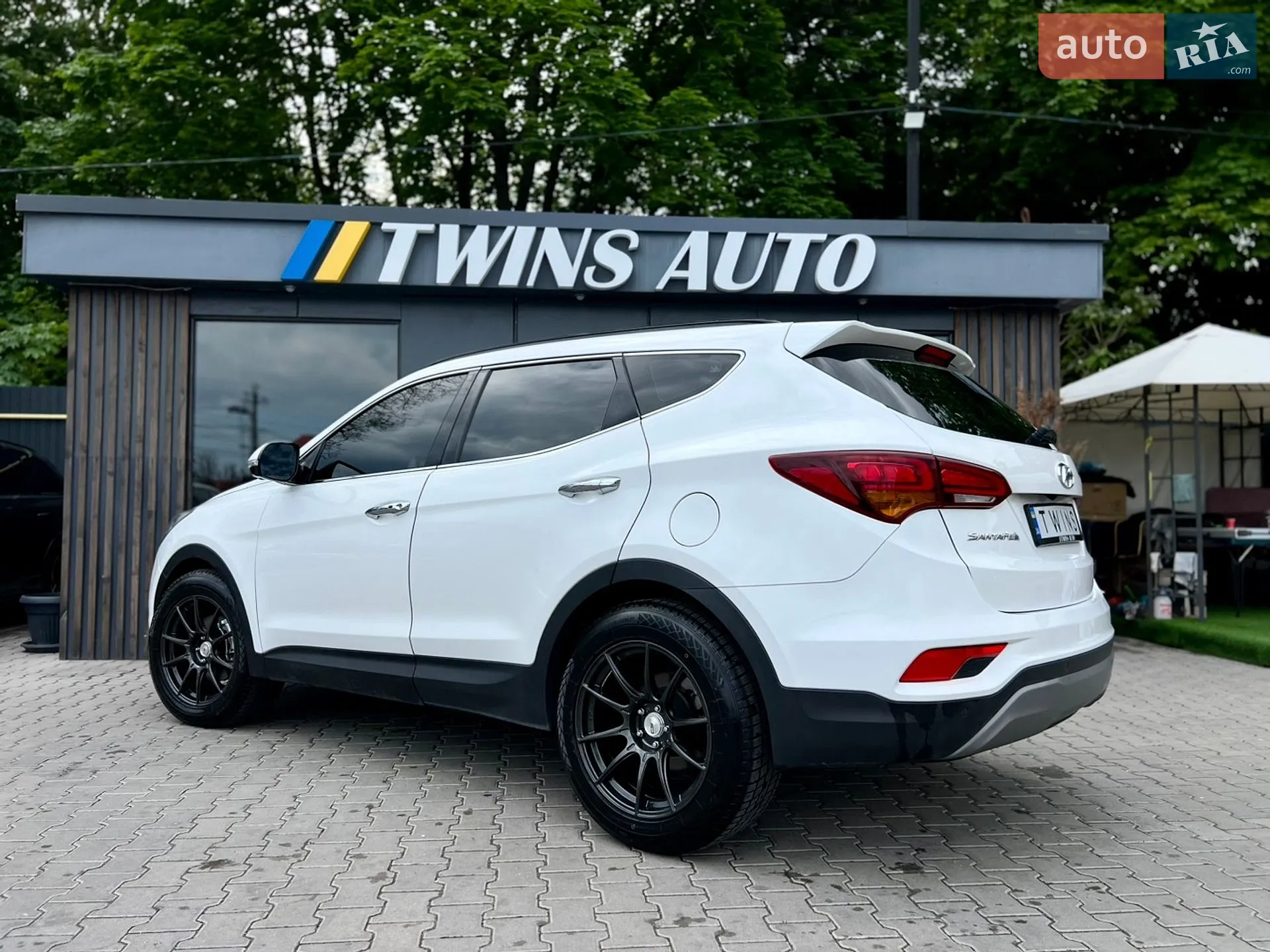 2017 Hyundai Santa Fe - мініатюра 23