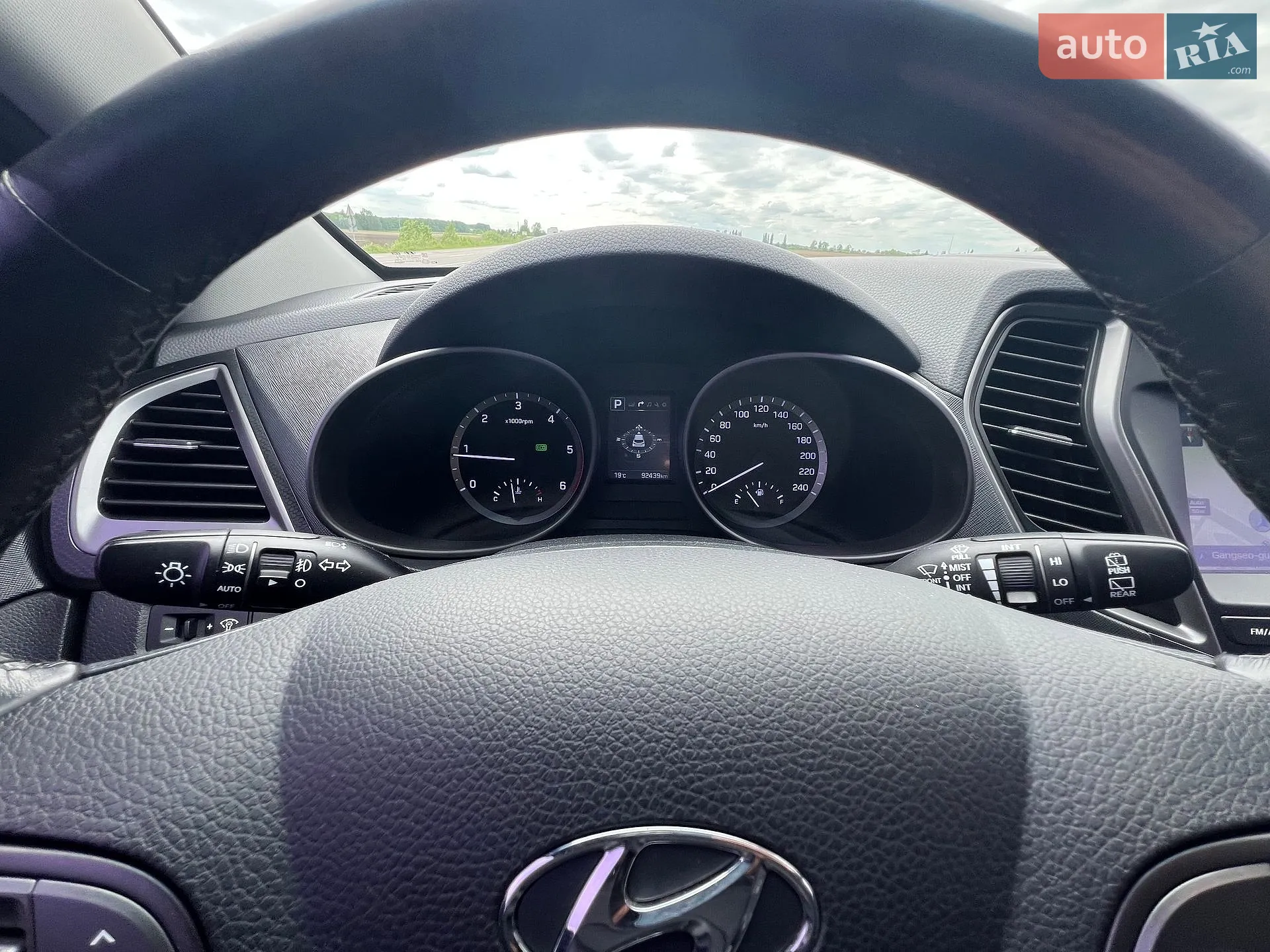 2015 Hyundai Santa Fe - мініатюра 16