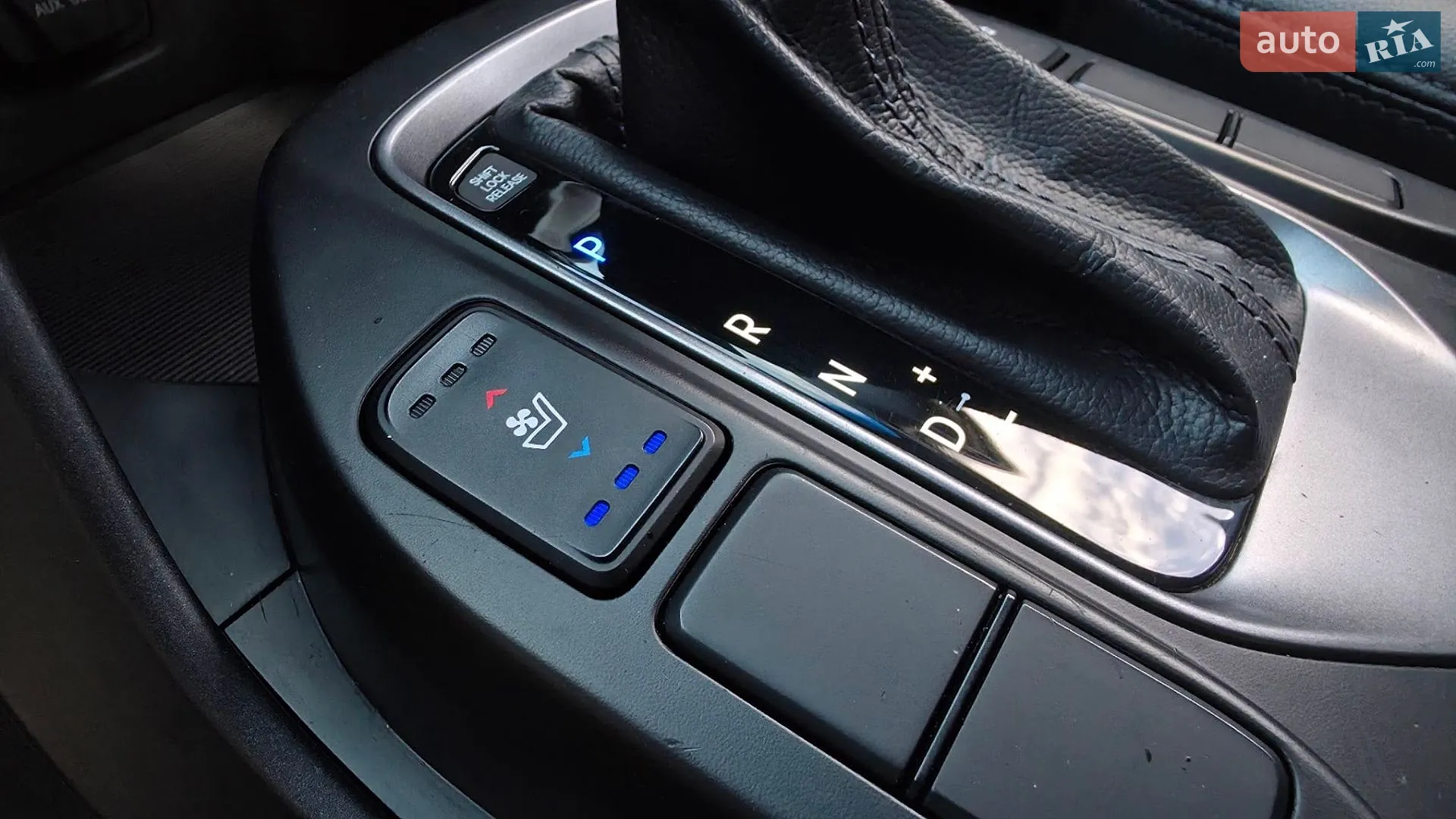 2013 Hyundai Santa Fe - мініатюра 46