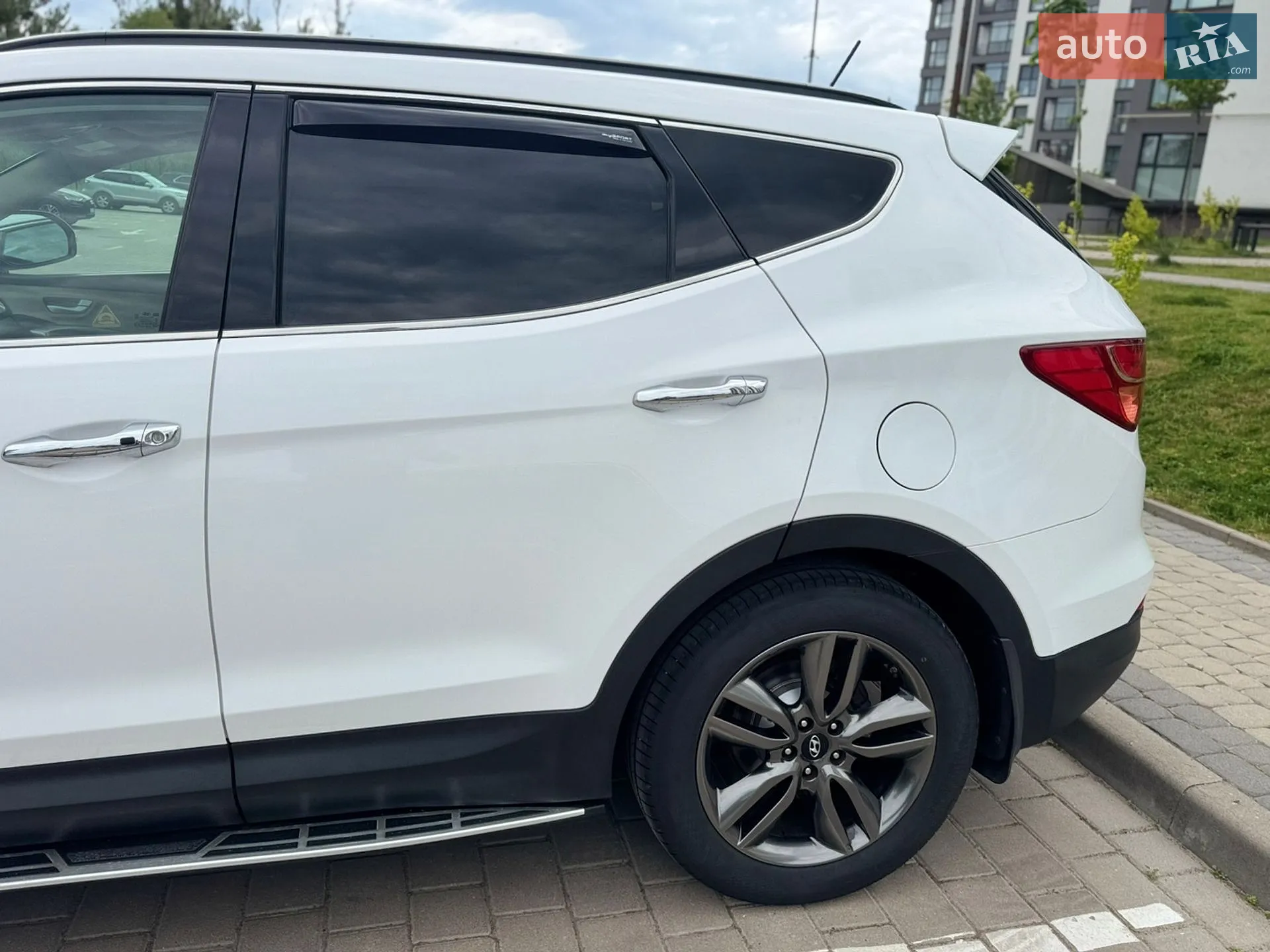 2015 Hyundai Santa Fe - мініатюра 15