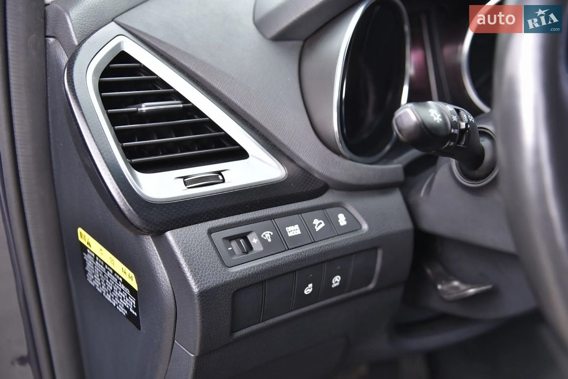 2016 Hyundai Santa Fe - мініатюра 29