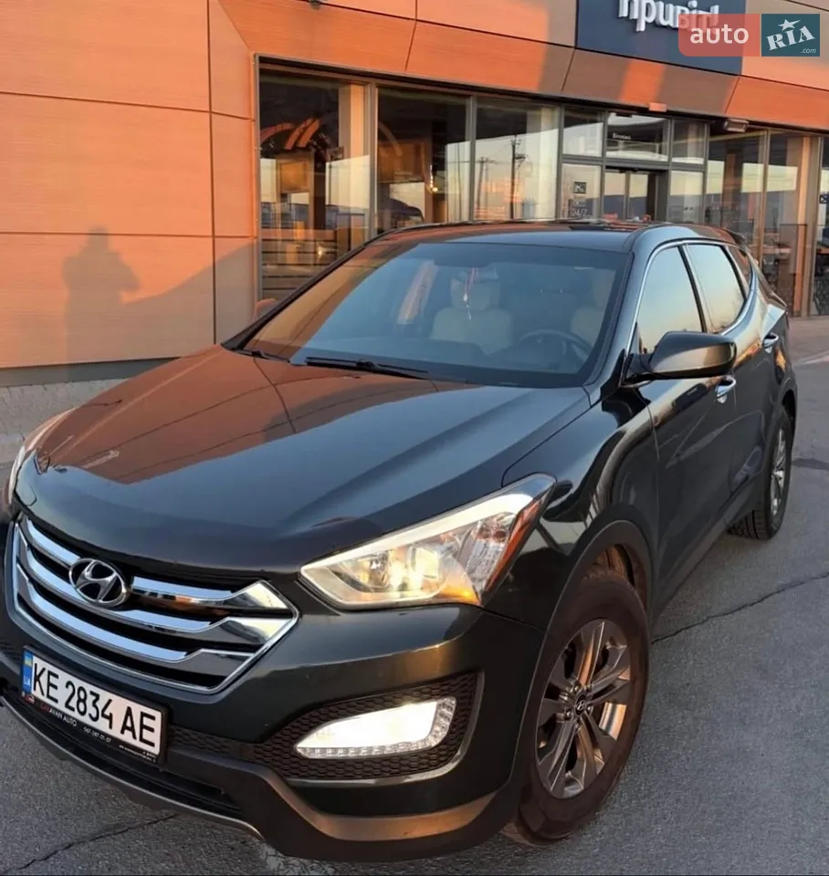 2012 Hyundai Santa Fe - мініатюра 19