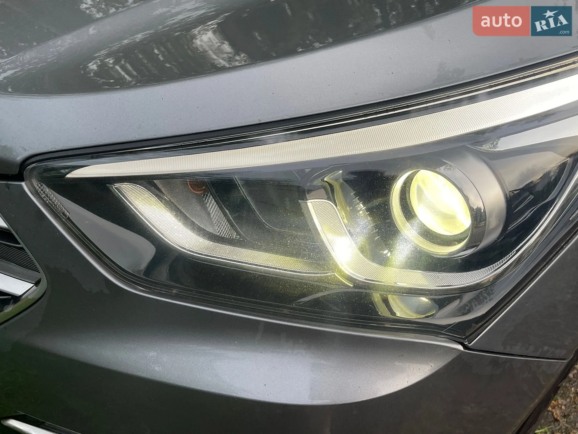 2016 Hyundai Santa Fe - мініатюра 8