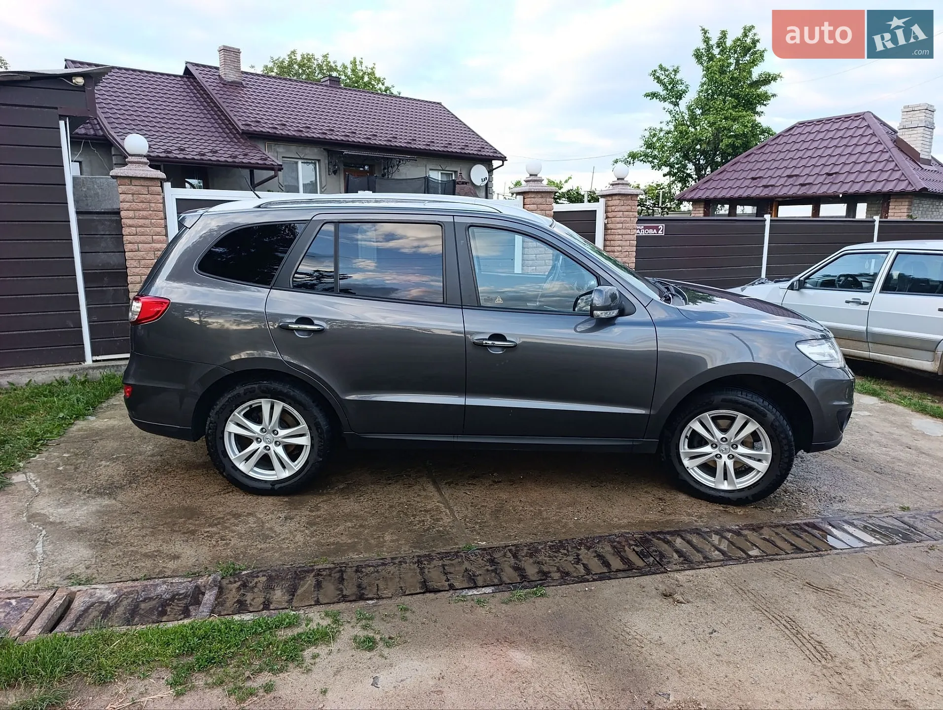 2011 Hyundai Santa Fe - мініатюра 15