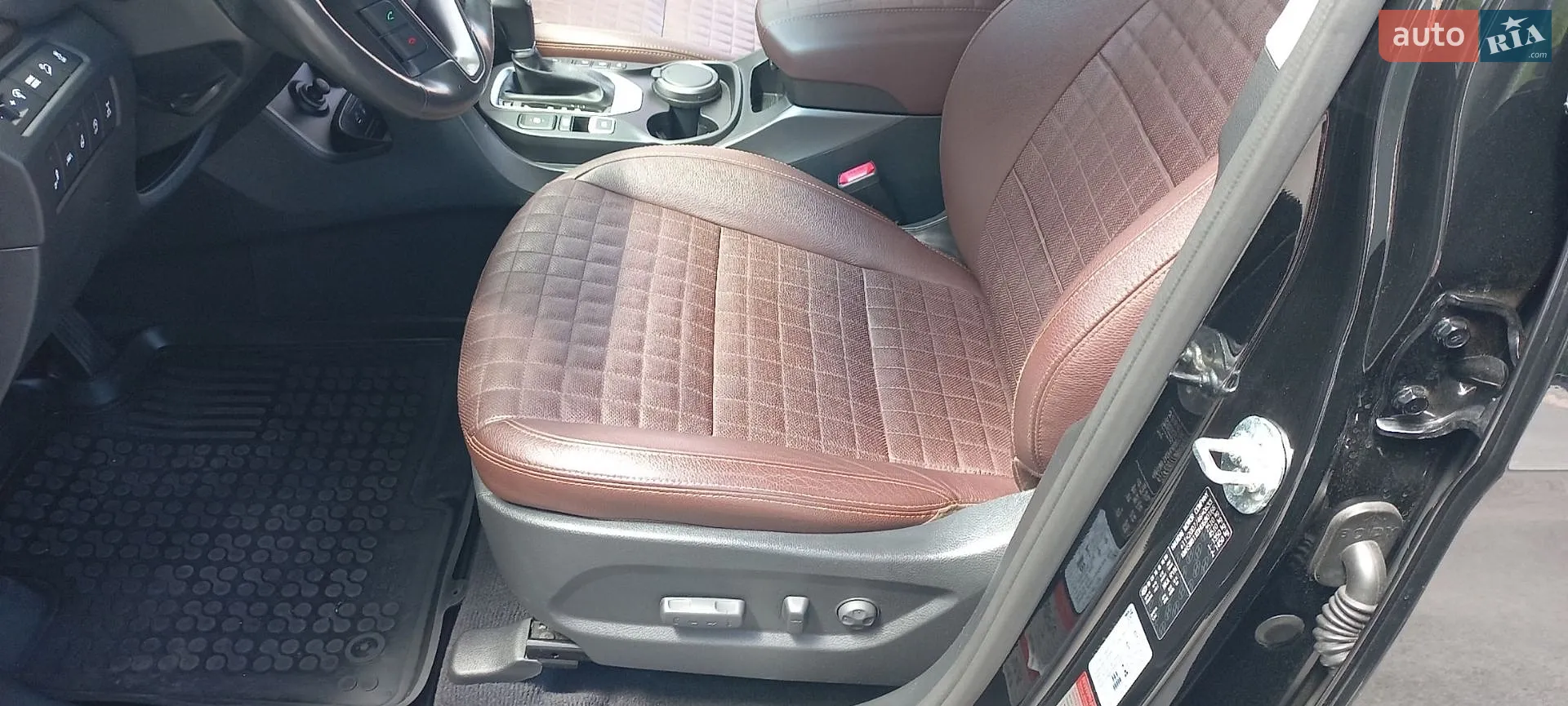 2017 Hyundai Santa Fe - мініатюра 48