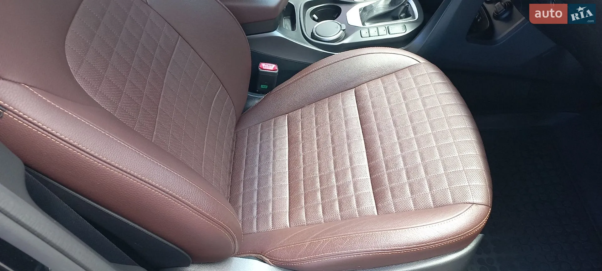 2017 Hyundai Santa Fe - мініатюра 52