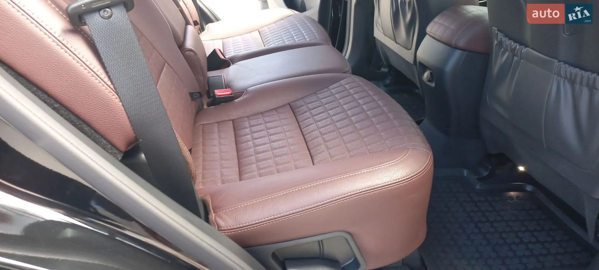 2017 Hyundai Santa Fe - мініатюра 60