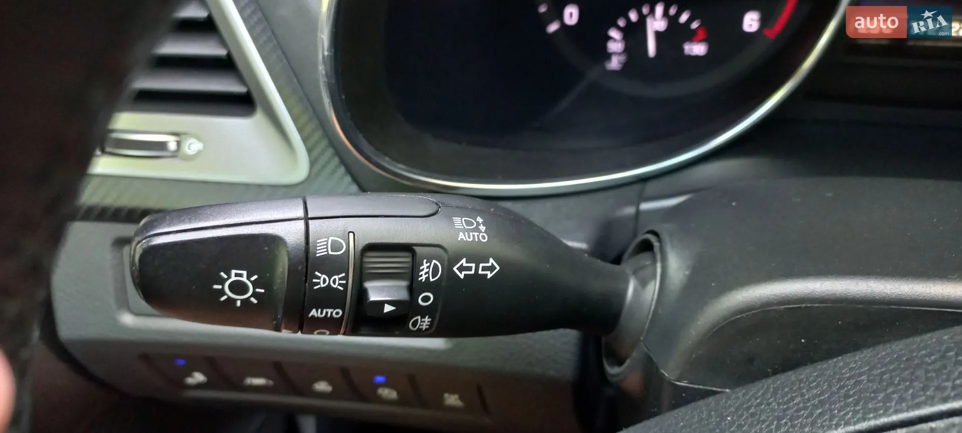 2017 Hyundai Santa Fe - мініатюра 82