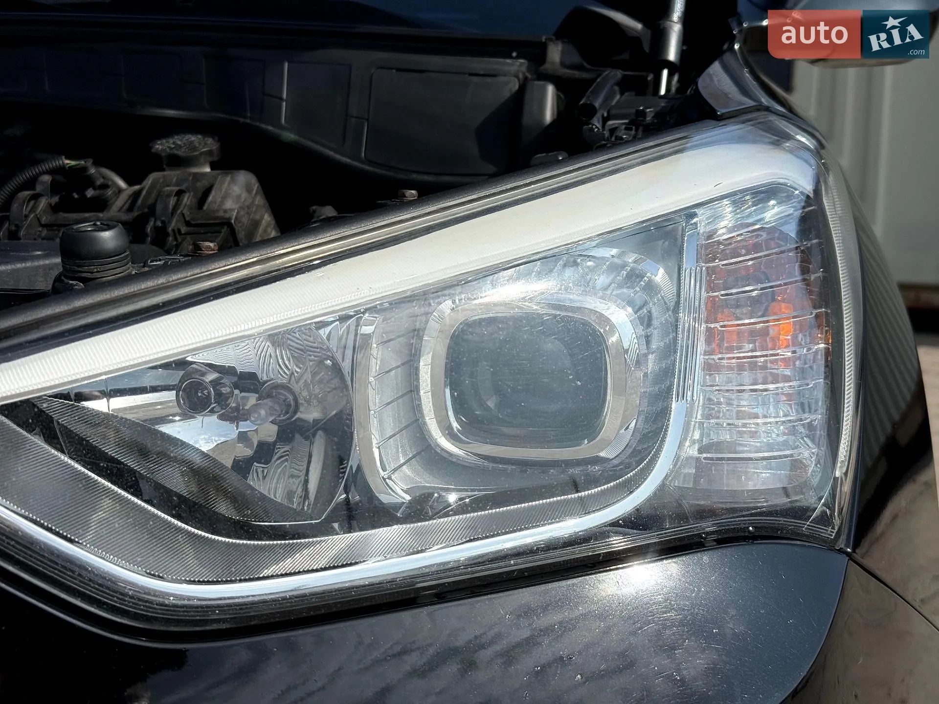 2013 Hyundai Santa Fe - мініатюра 32