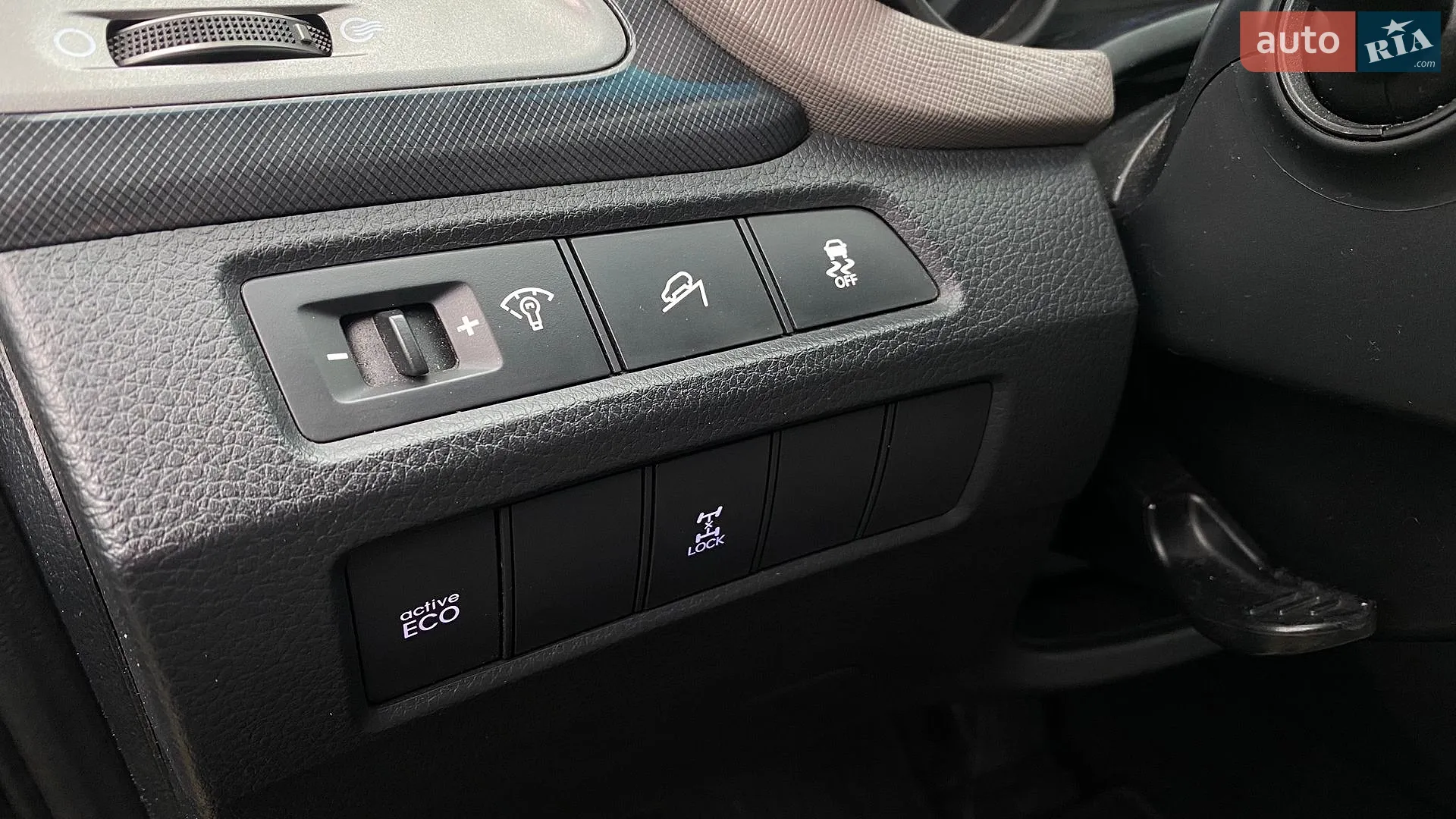 2015 Hyundai Santa Fe - мініатюра 13