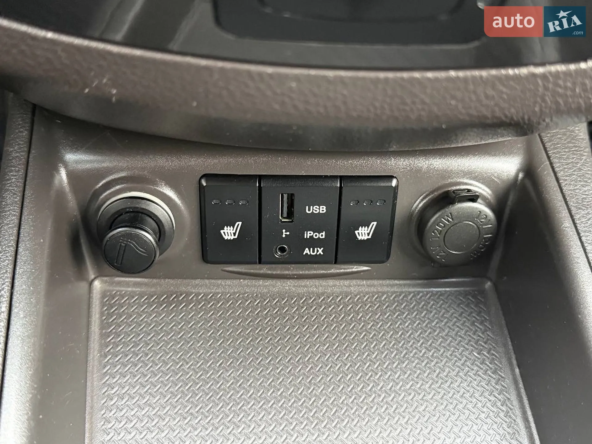 2011 Hyundai Santa Fe - мініатюра 56