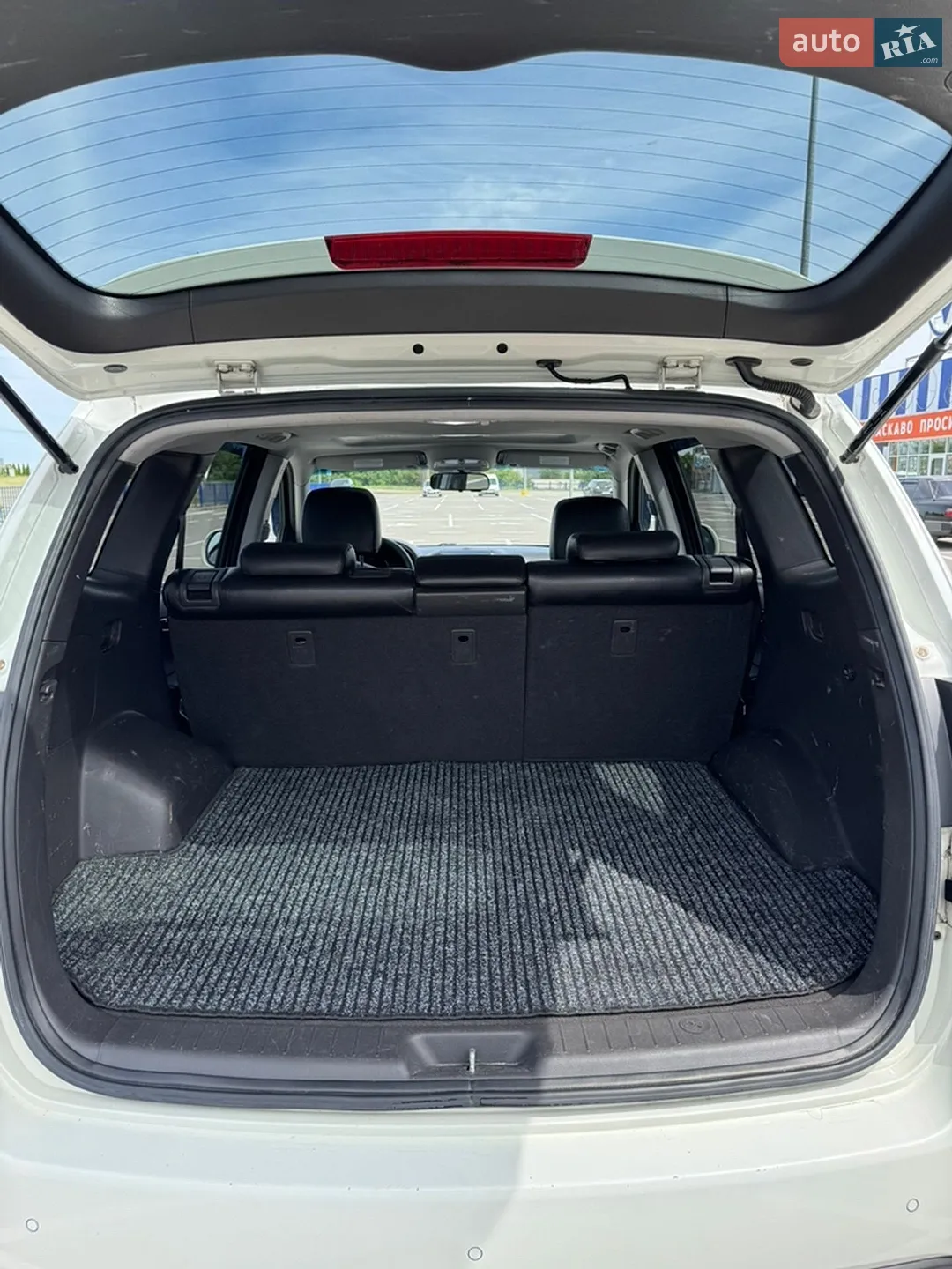 2010 Hyundai Santa Fe - мініатюра 11