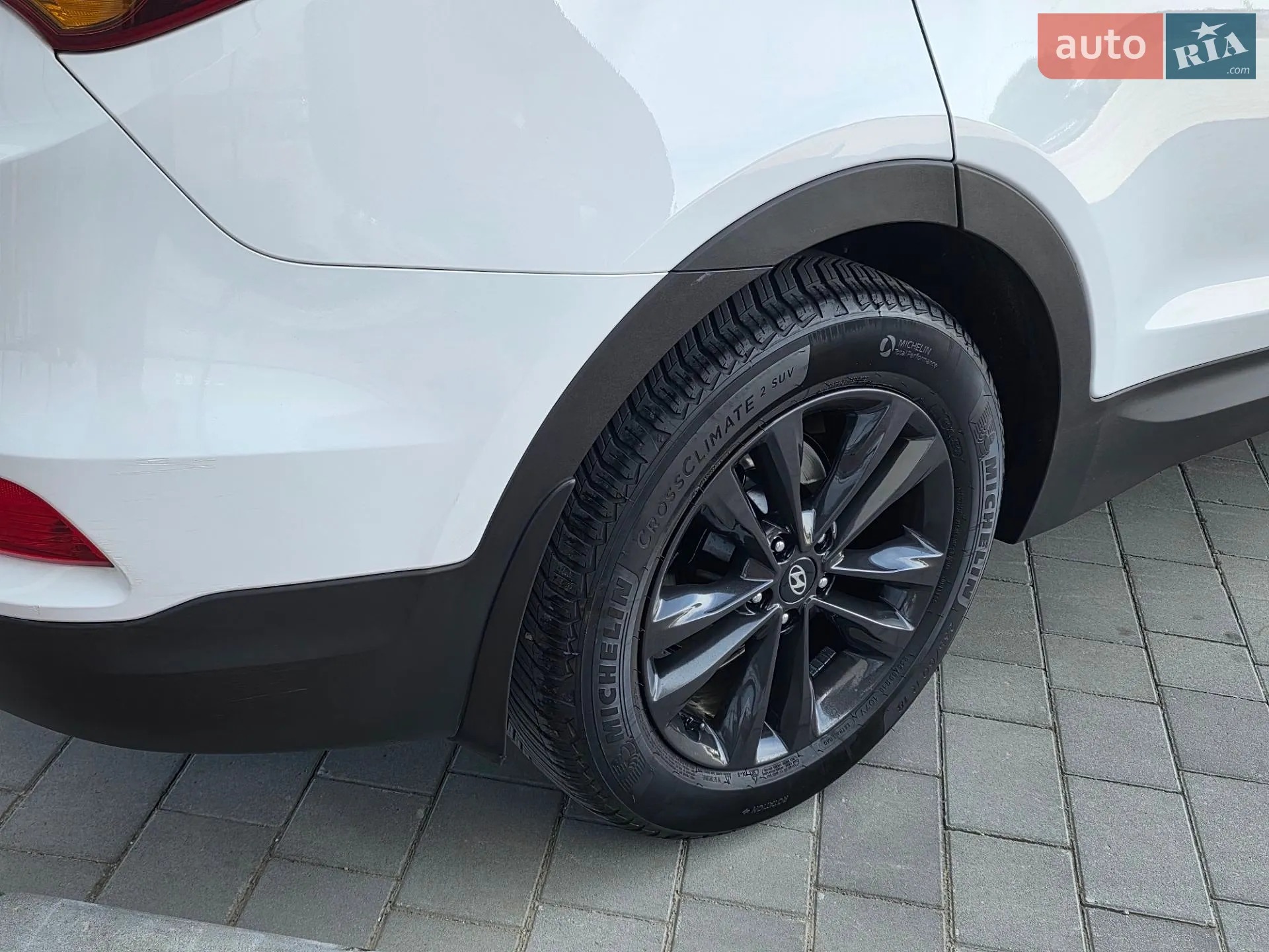 2016 Hyundai Santa Fe - мініатюра 37