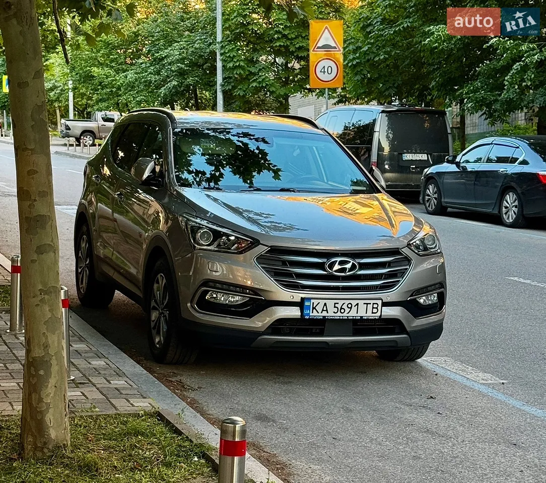 2016 Hyundai Santa Fe - мініатюра 23