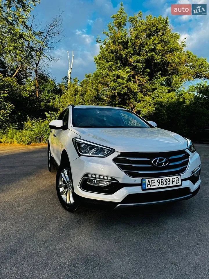 2016 Hyundai Santa Fe - мініатюра 26