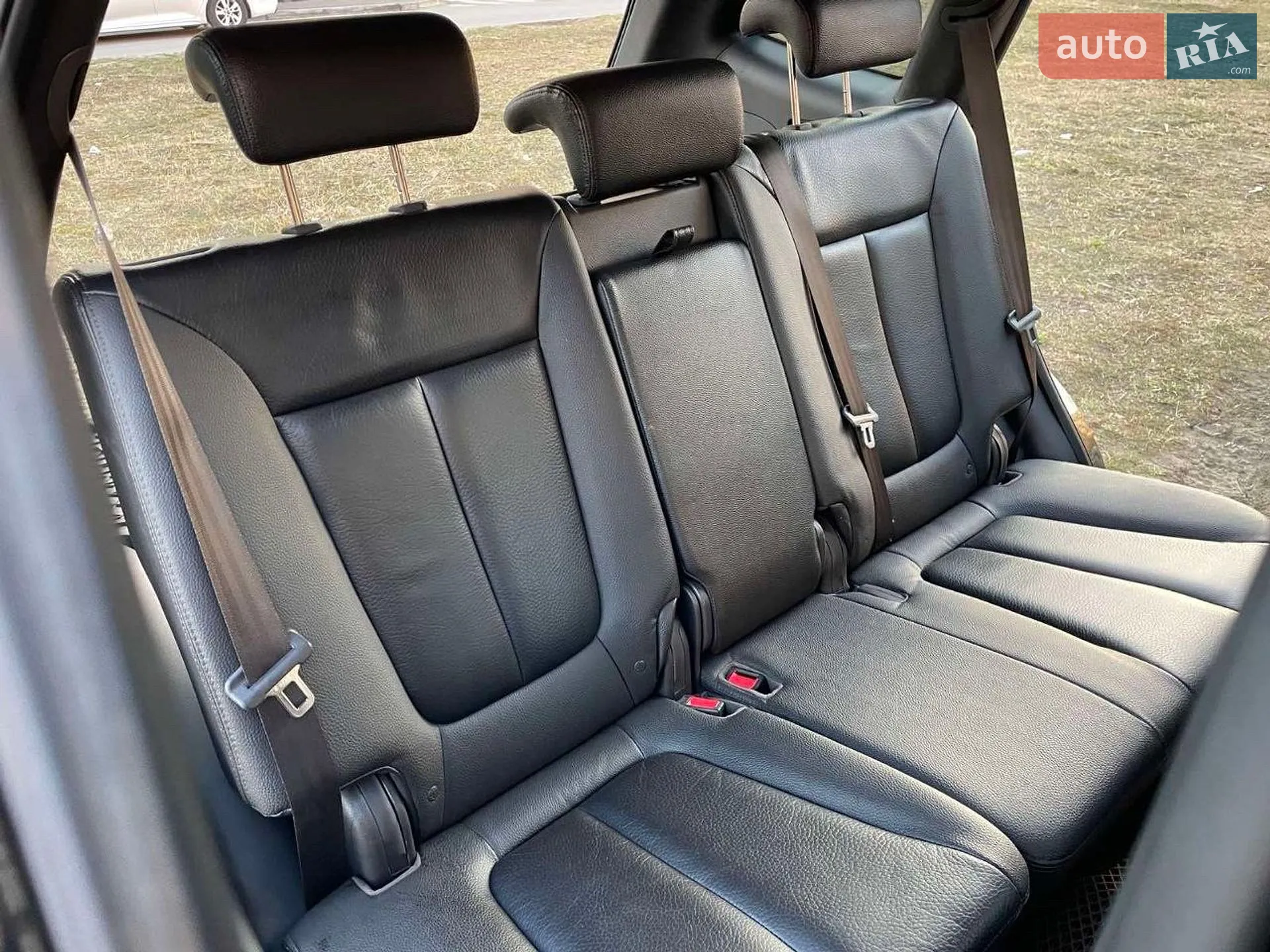 2011 Hyundai Santa Fe - мініатюра 21