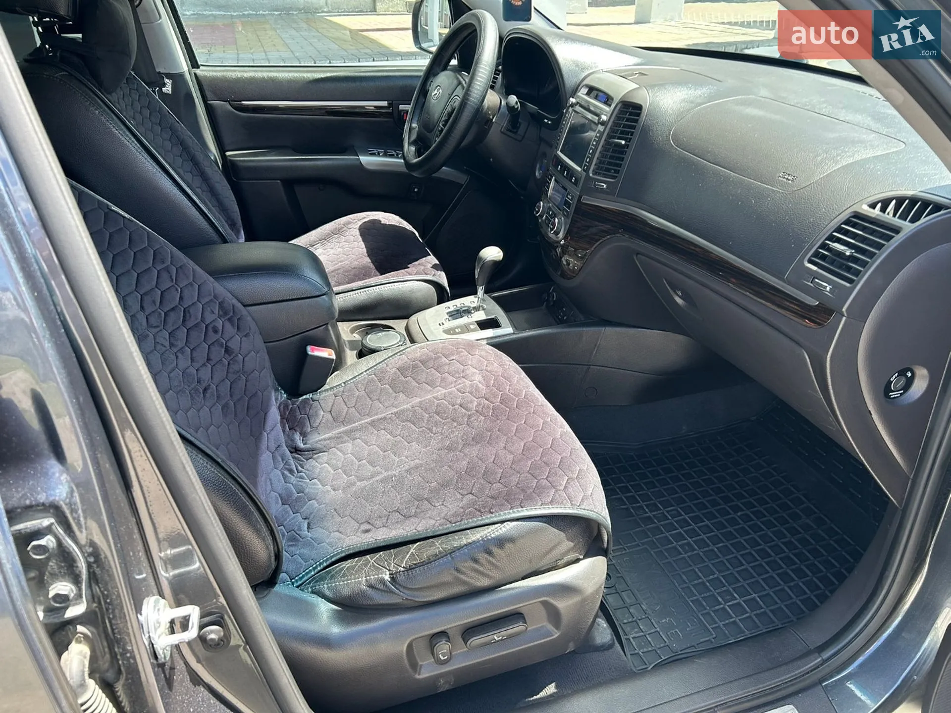 2012 Hyundai Santa Fe - мініатюра 9
