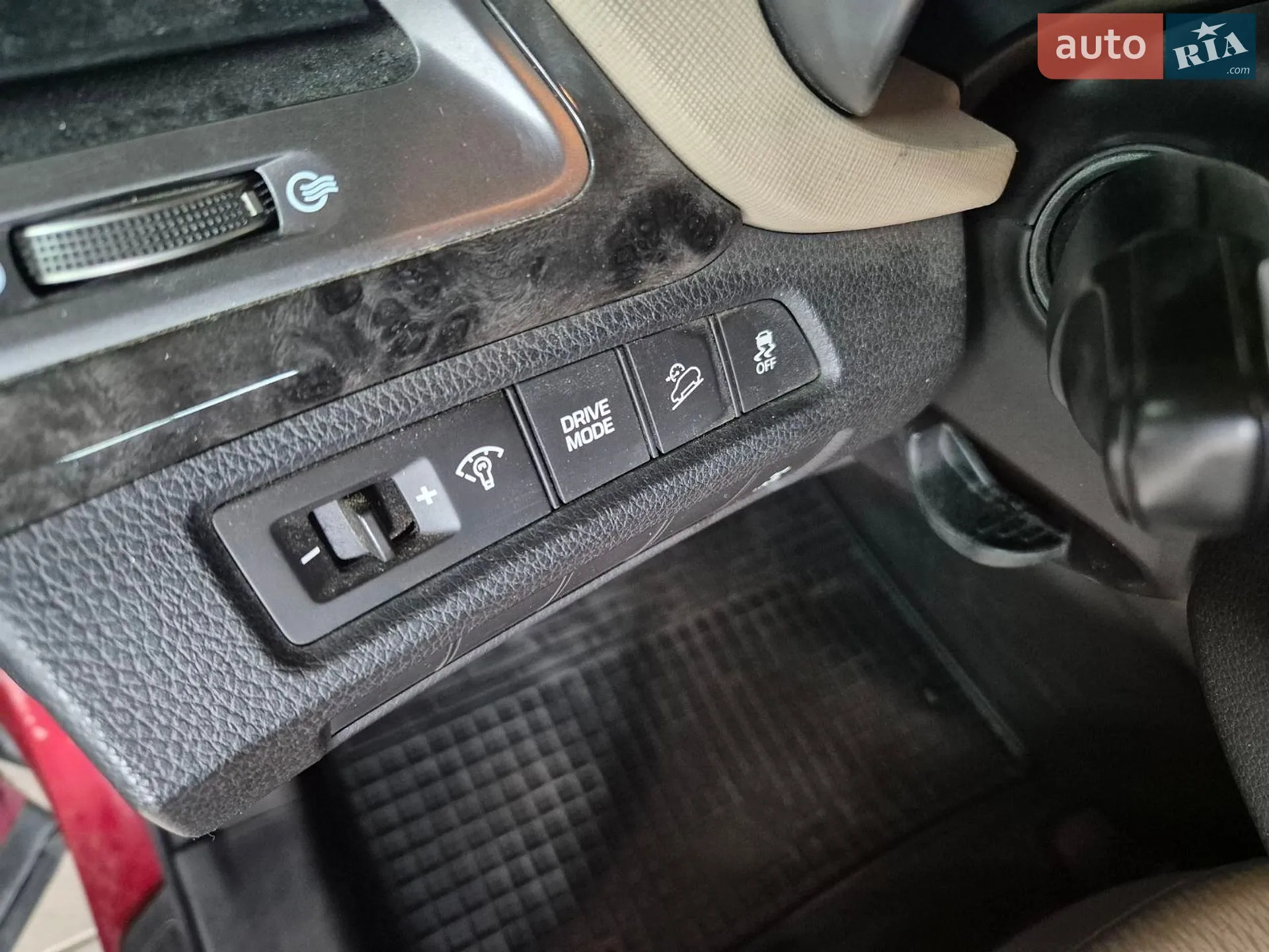 2016 Hyundai Santa Fe - мініатюра 14