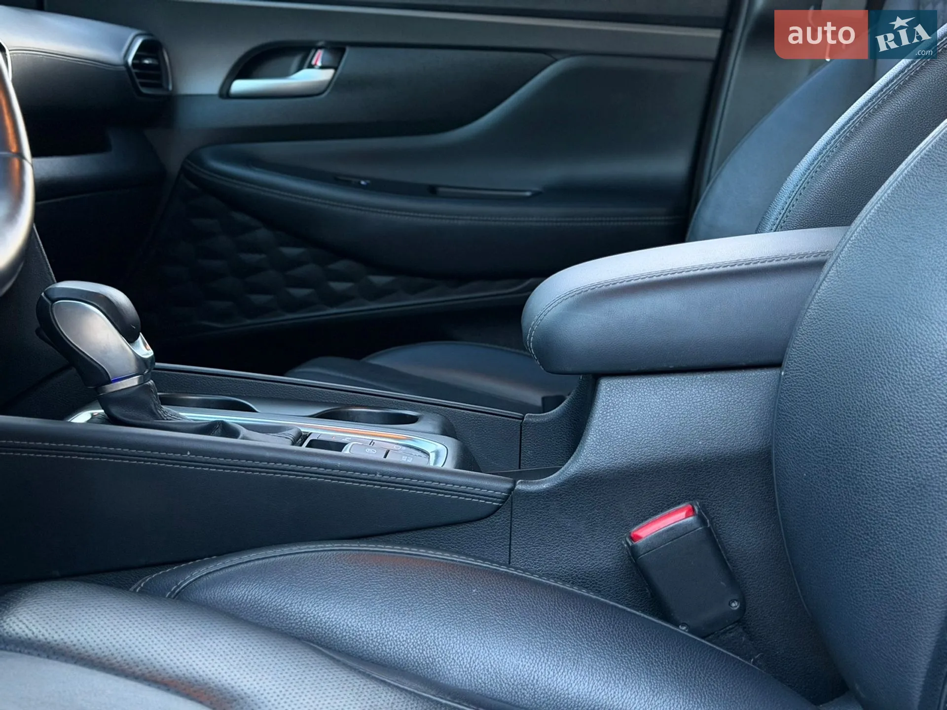 2019 Hyundai Santa Fe - мініатюра 15