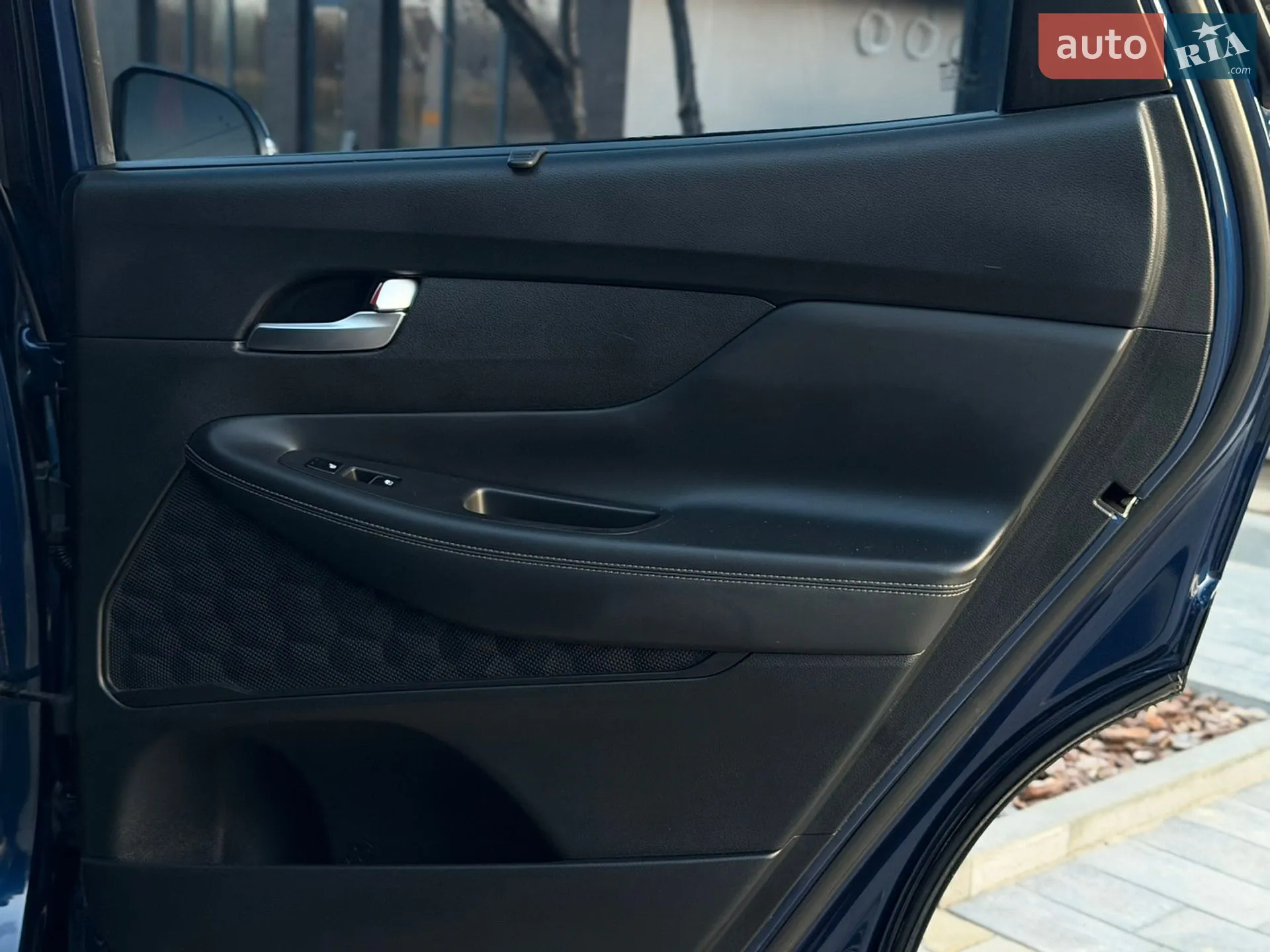2019 Hyundai Santa Fe - мініатюра 31