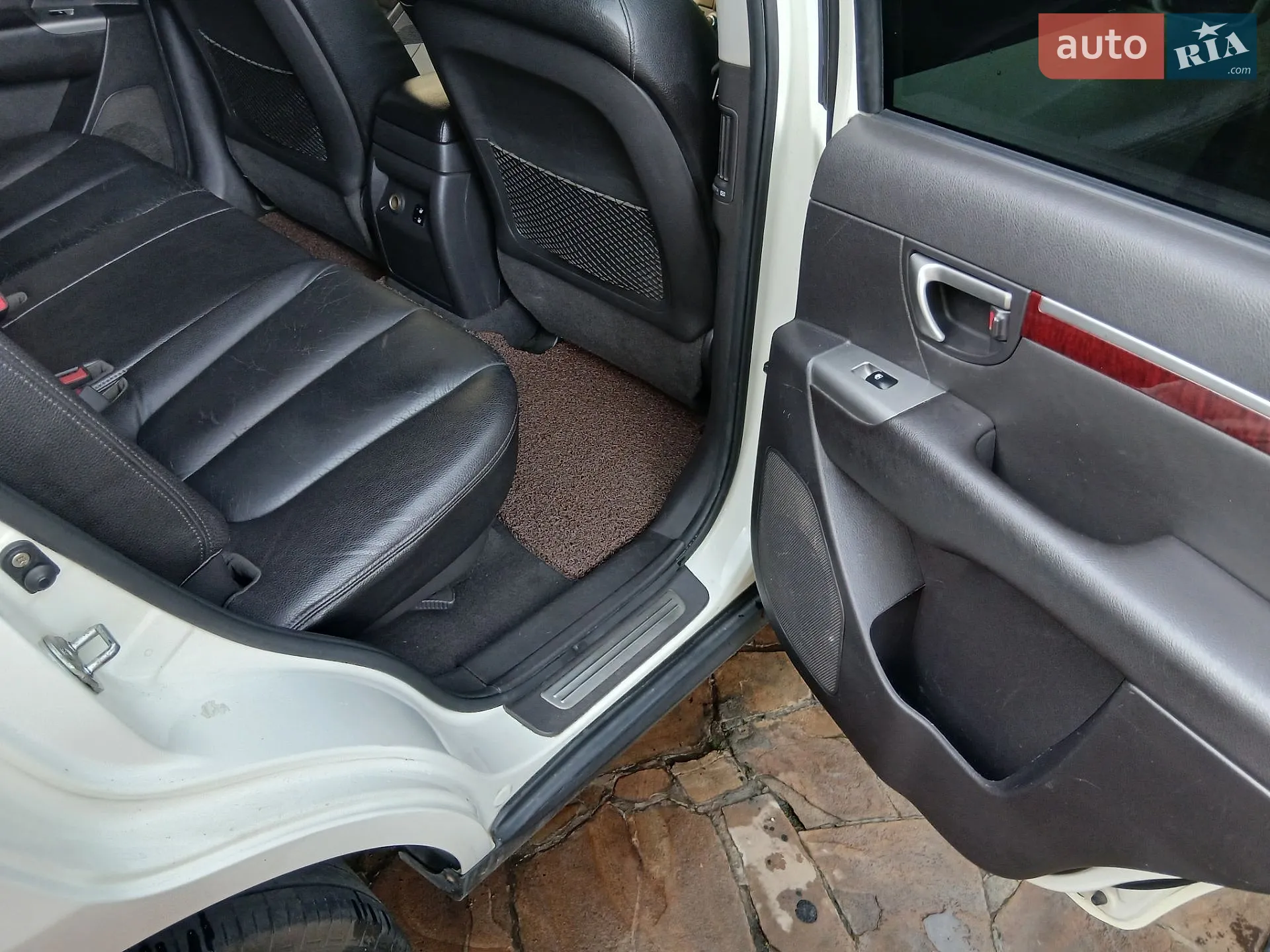 2010 Hyundai Santa Fe - мініатюра 14