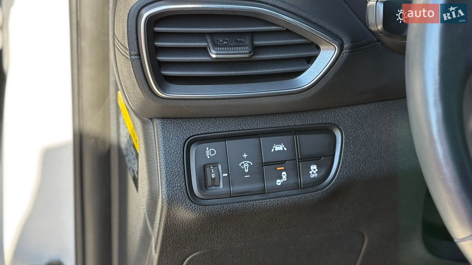 2018 Hyundai Santa Fe - мініатюра 20
