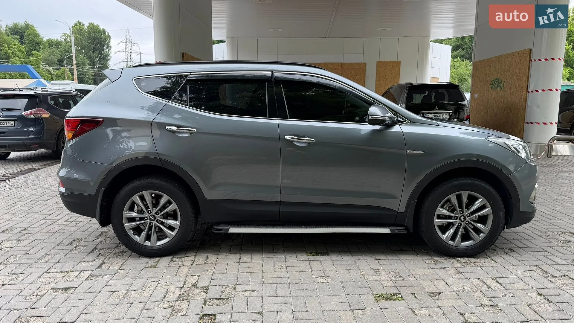 2017 Hyundai Santa Fe - мініатюра 14