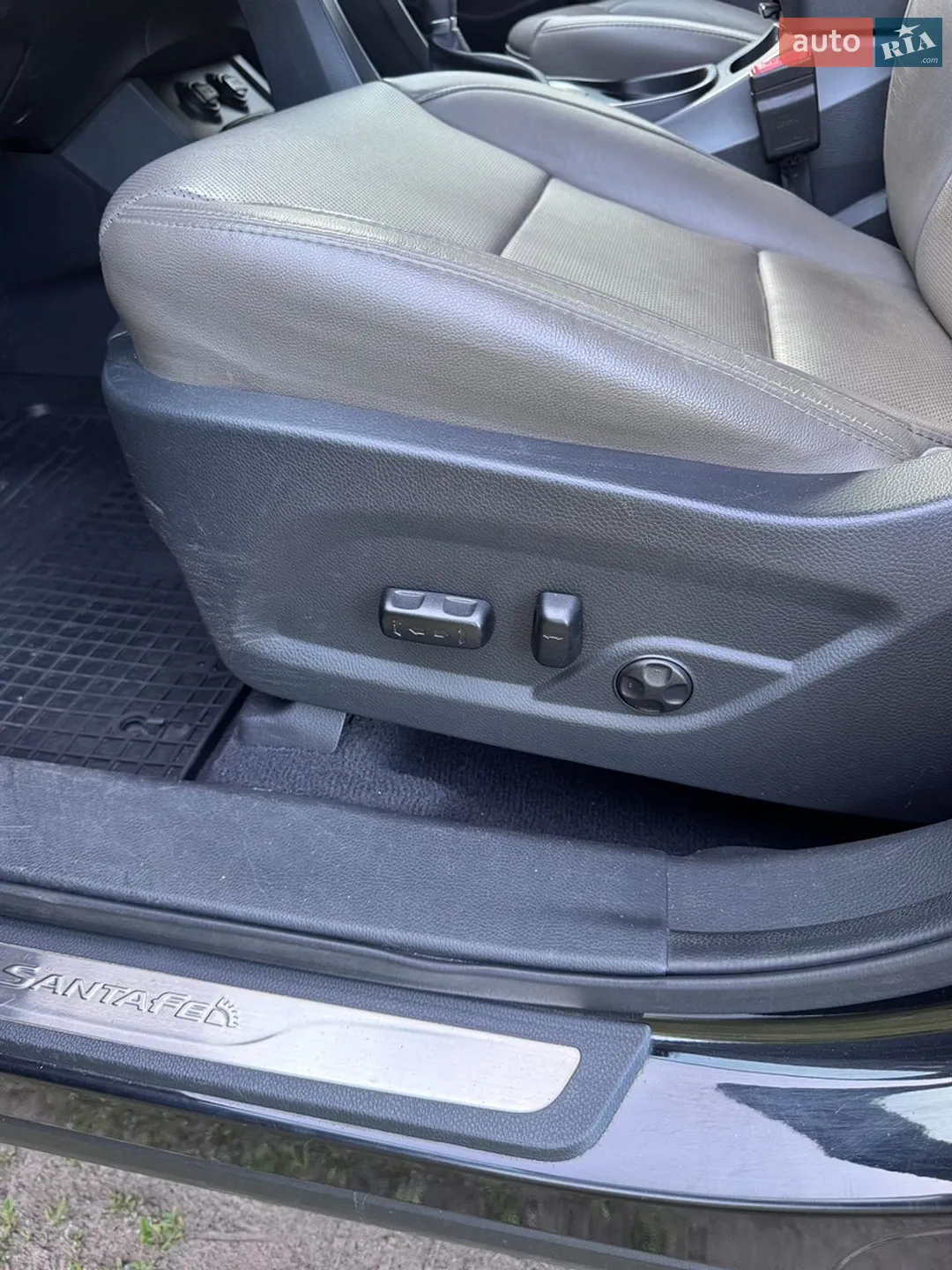 2016 Hyundai Santa Fe - мініатюра 19