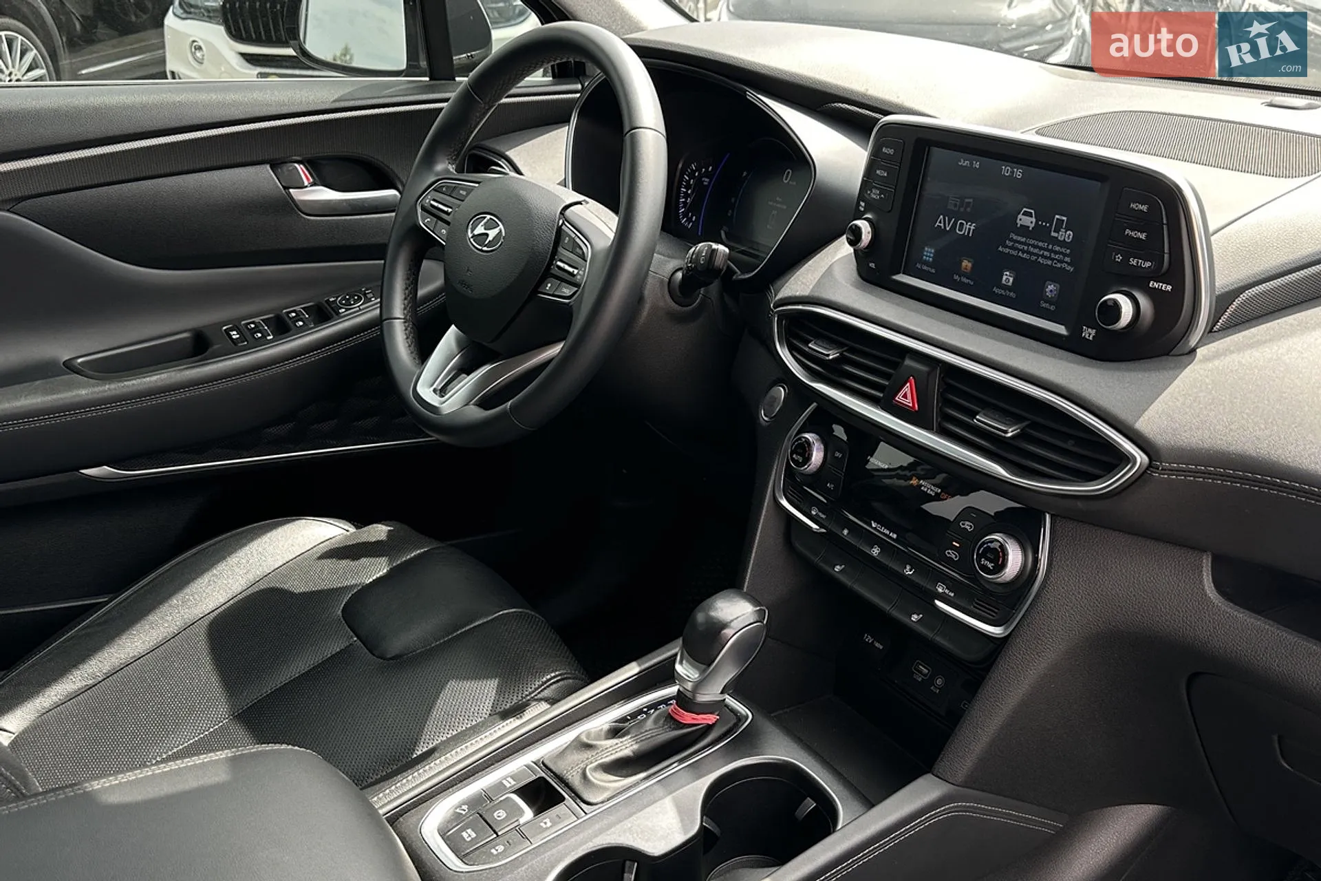 2019 Hyundai Santa Fe - мініатюра 23