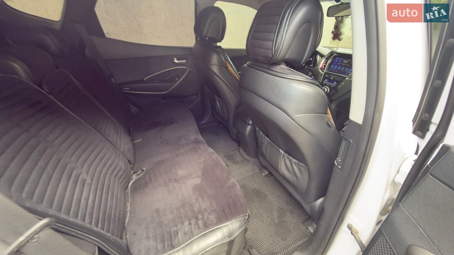 2016 Hyundai Santa Fe - мініатюра 11