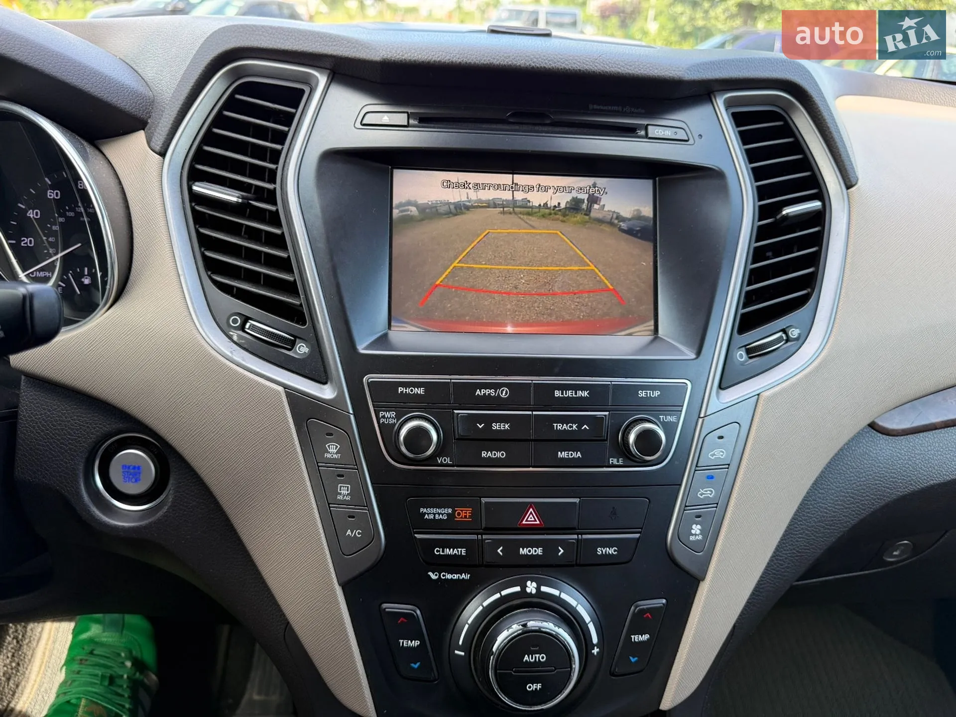 2016 Hyundai Santa Fe - мініатюра 25