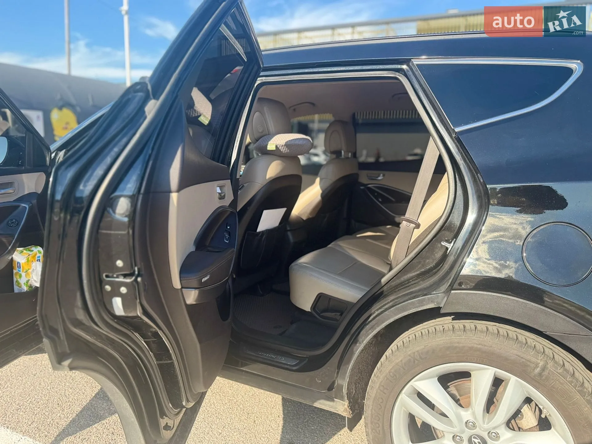 2013 Hyundai Santa Fe - мініатюра 16