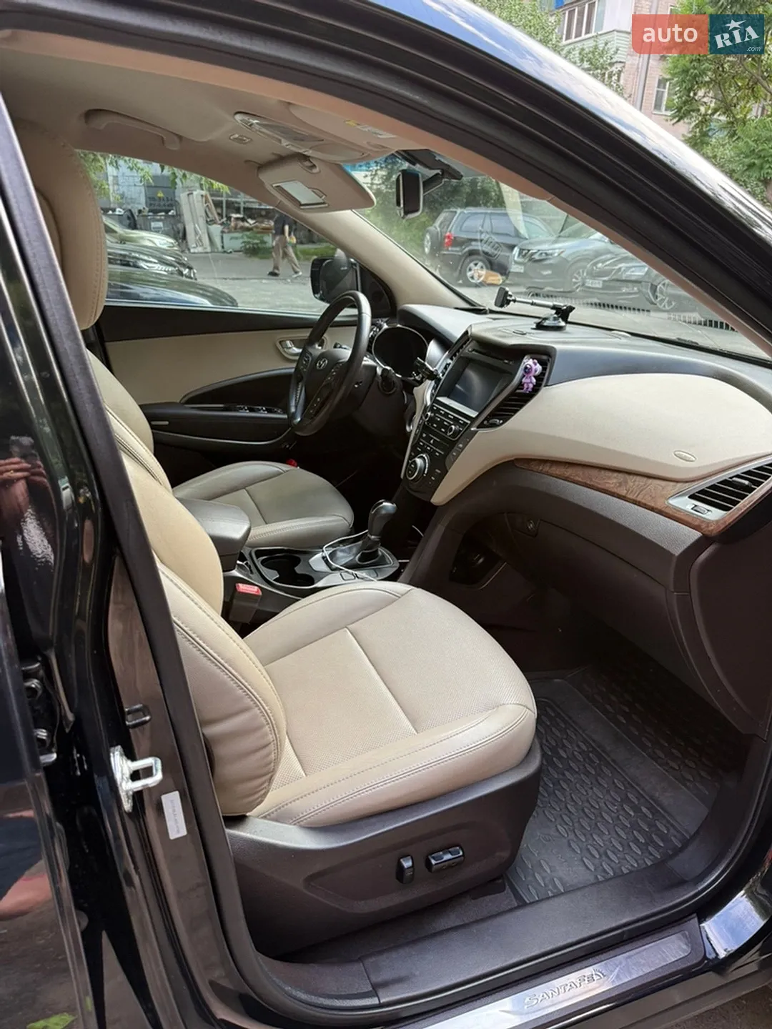 2017 Hyundai Santa Fe - мініатюра 15