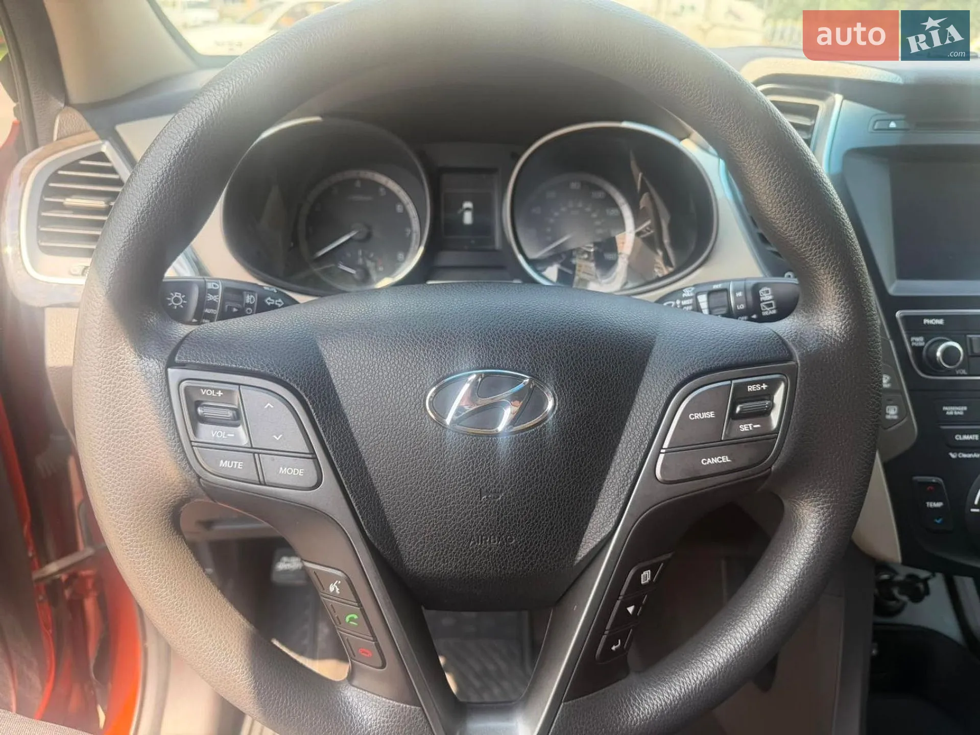 2017 Hyundai Santa Fe - мініатюра 12