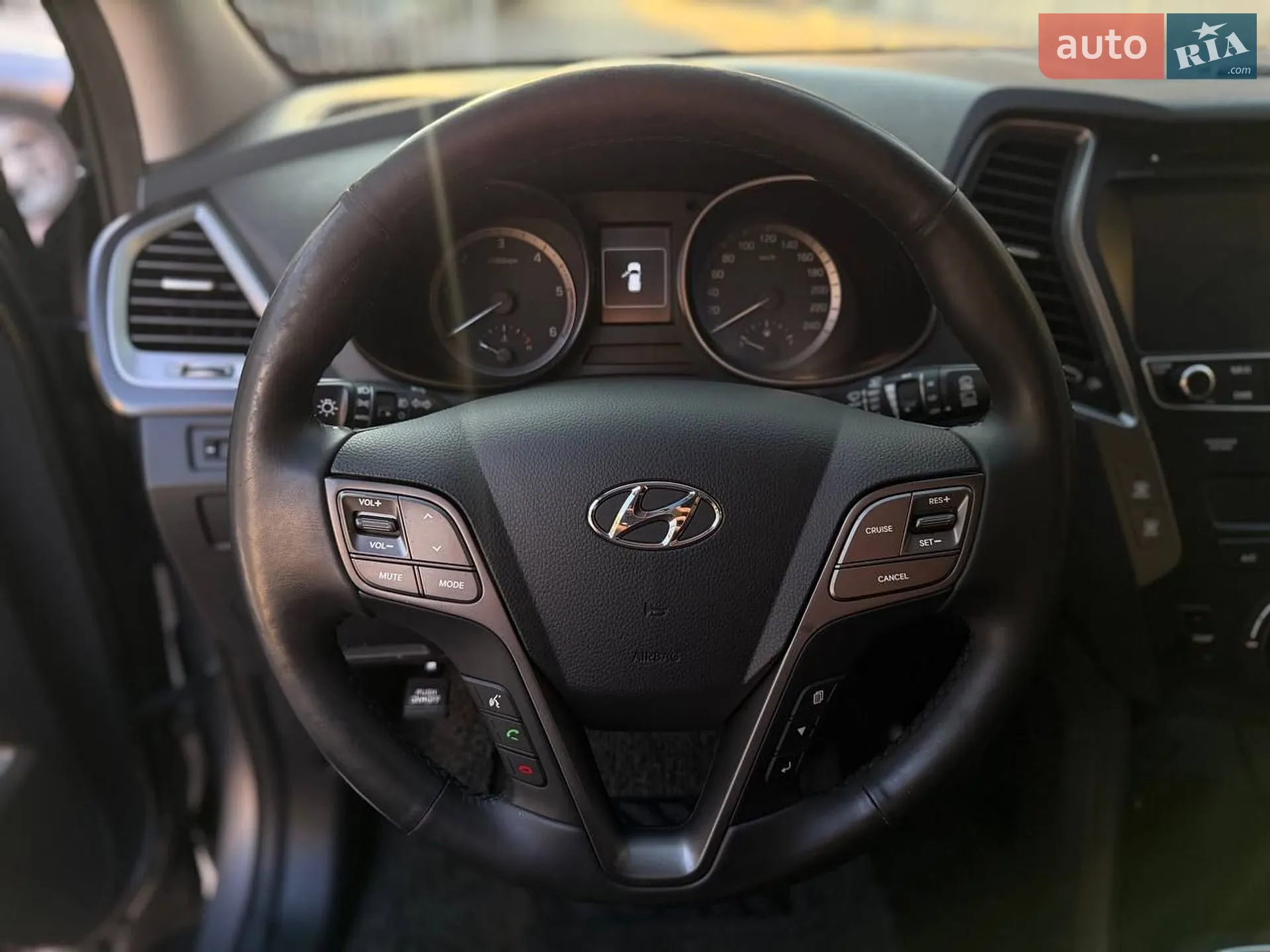 2015 Hyundai Santa Fe - мініатюра 13