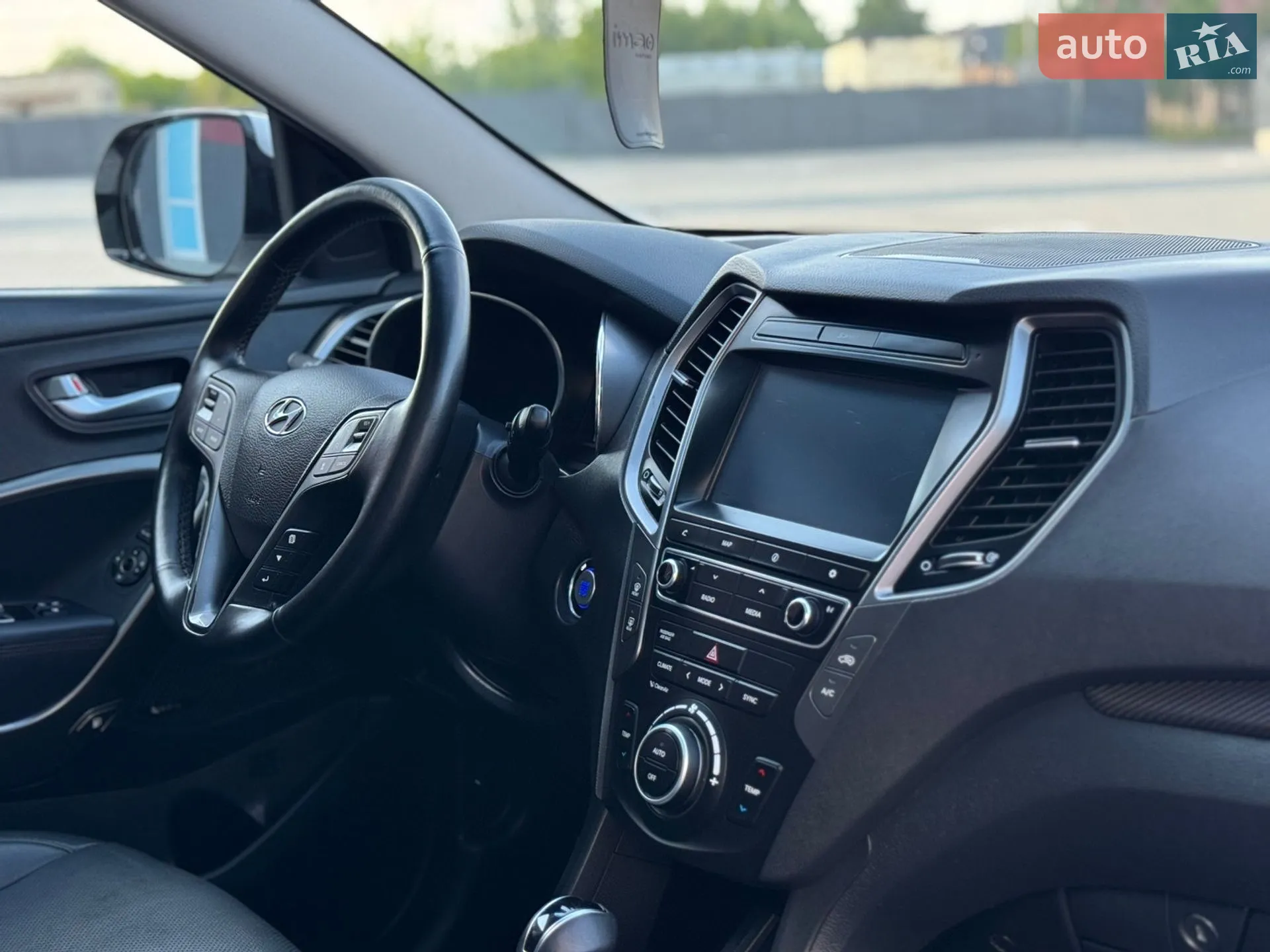 2016 Hyundai Santa Fe - мініатюра 29