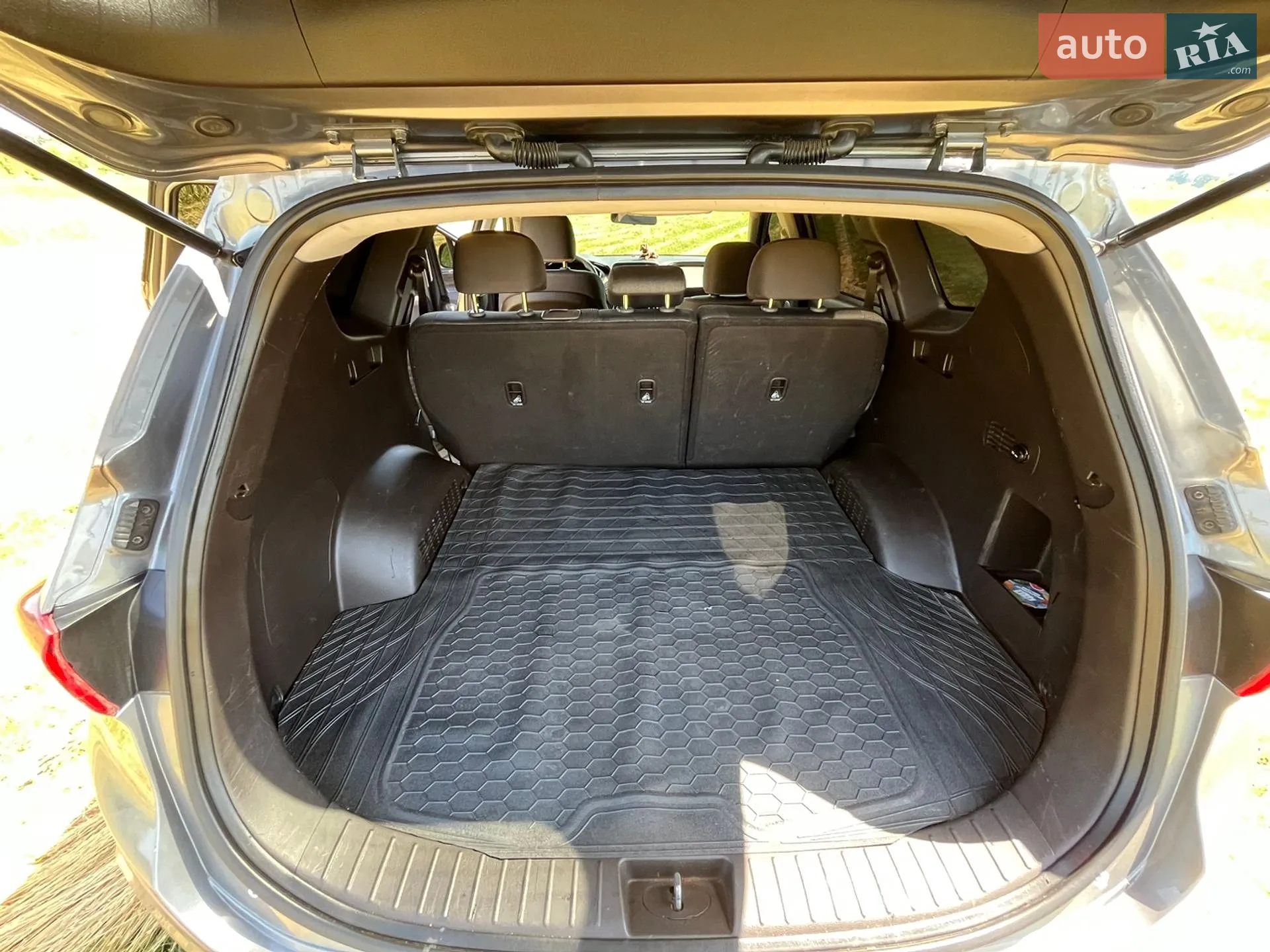 2018 Hyundai Santa Fe - мініатюра 11